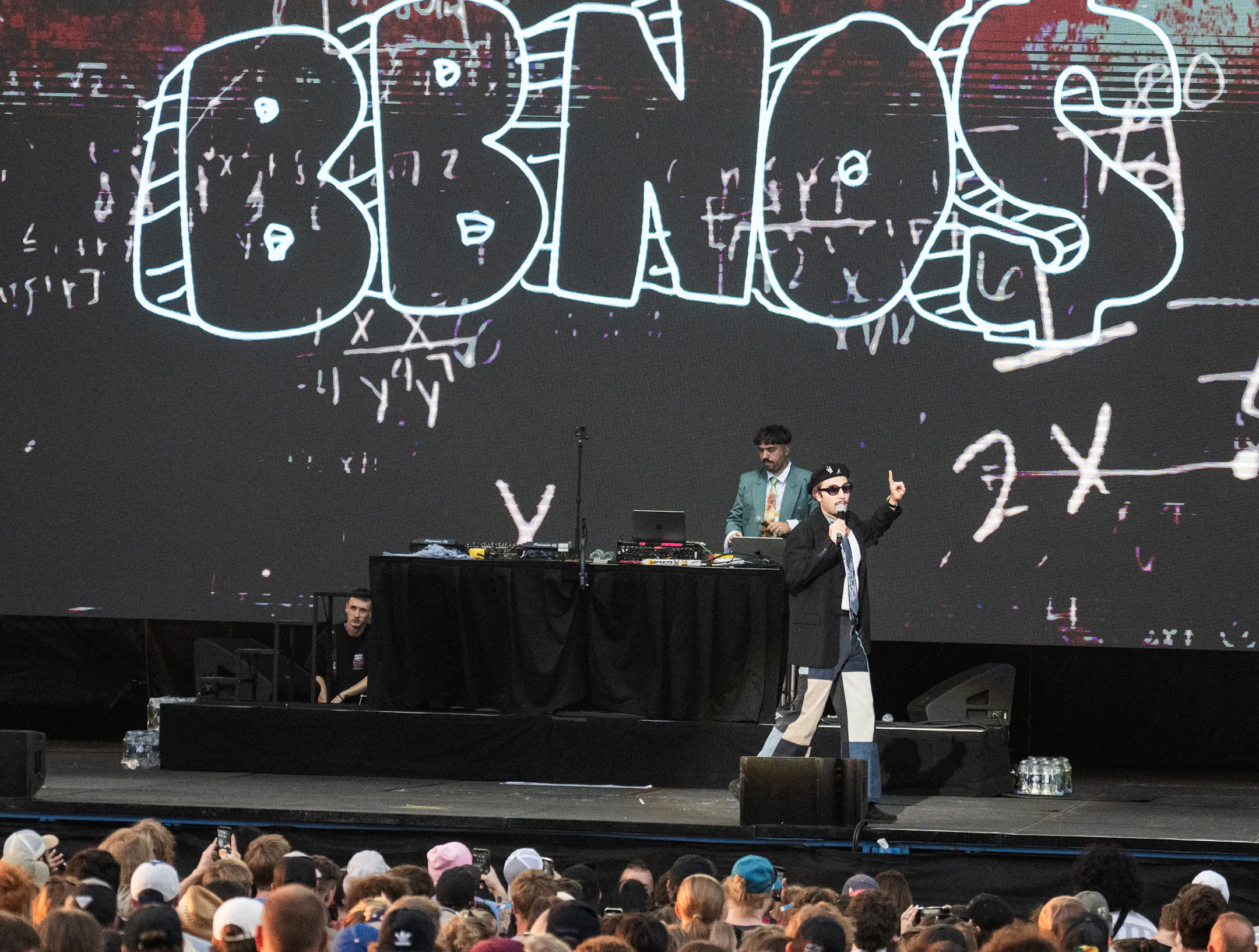 Review: Poppy Minnesota rapper Yung Gravy is all fluff at fair grandstand