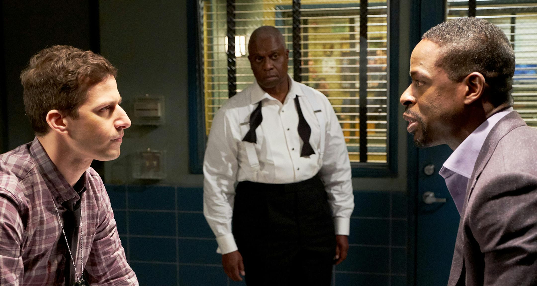 BROOKLYN NINE-NINE: (L-R) Andy Samberg, Andre Braugher and guest star Sterling K. Brown in the "The Box" episode of BROOKLYN NINE-NINE airing Sunday, April 1 (8:30-9:00 PM ET/PT) on FOX. CR: FOX