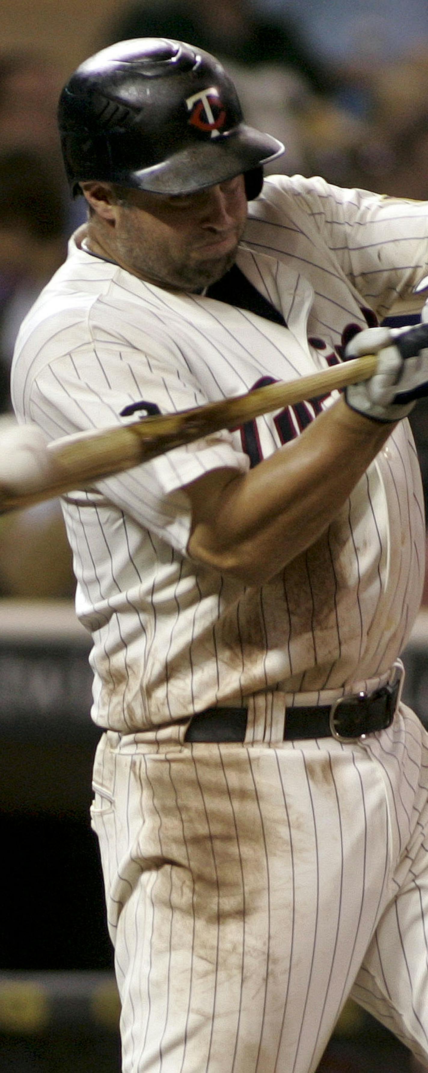 Twin Michael Cuddyer foul off a pitch in the ninth inning at Target Field in Minneapolis , Minn., Friday, July 22, 2011. Tigers win 8-2 ] (KYNDELL HARKNESS/STAR TRIBUNE) kyndell.harkness@startribune.com ORG XMIT: MIN2016112316524530