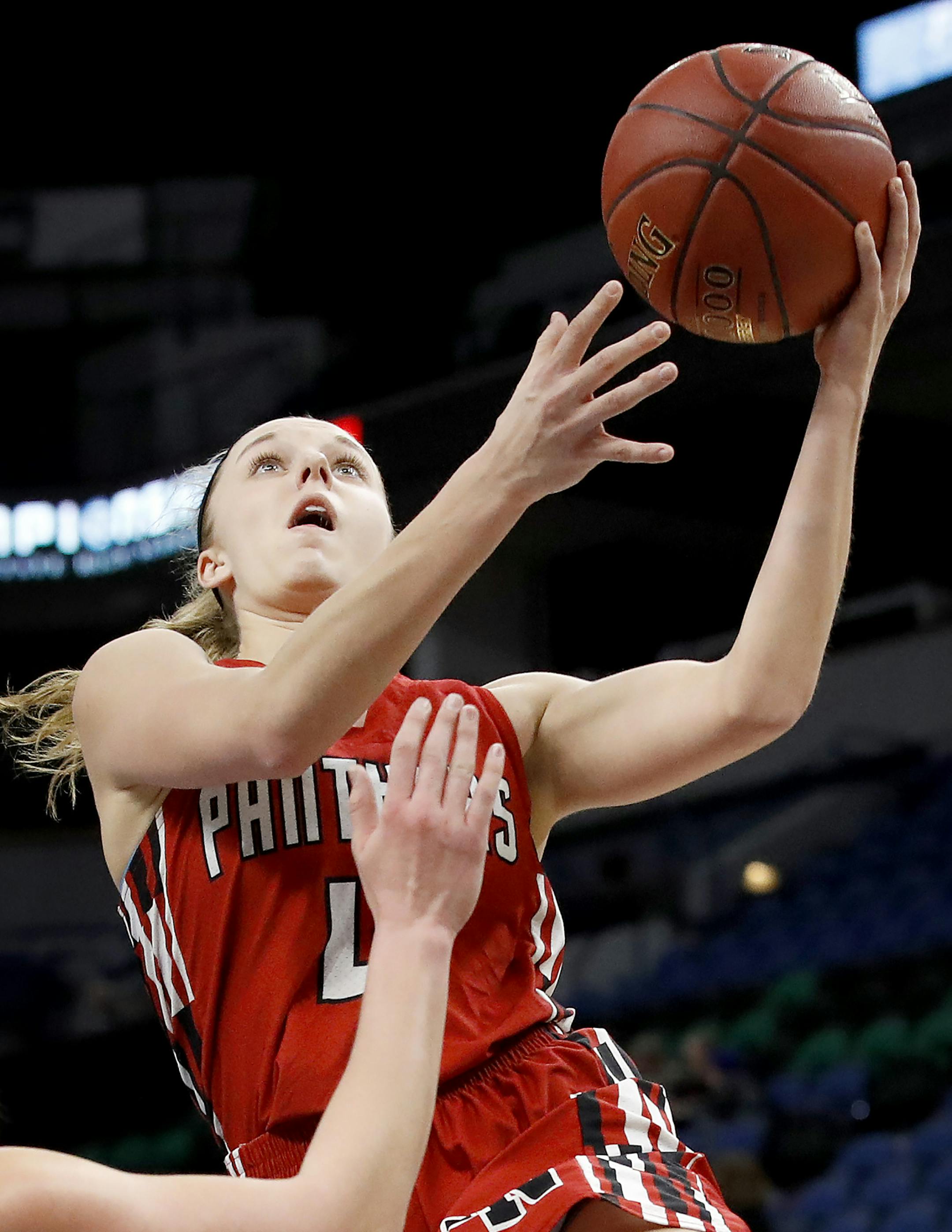 Temi Carda (4) of Lakeville North attempted a shot in the second half. ] CARLOS GONZALEZ ï cgonzalez@startribune.com - March 14, 2017, Minneapolis, MN, Target Center, girls high school prep basketball, quarterfinal game, Class 4A, Andover vs. Lakeville North