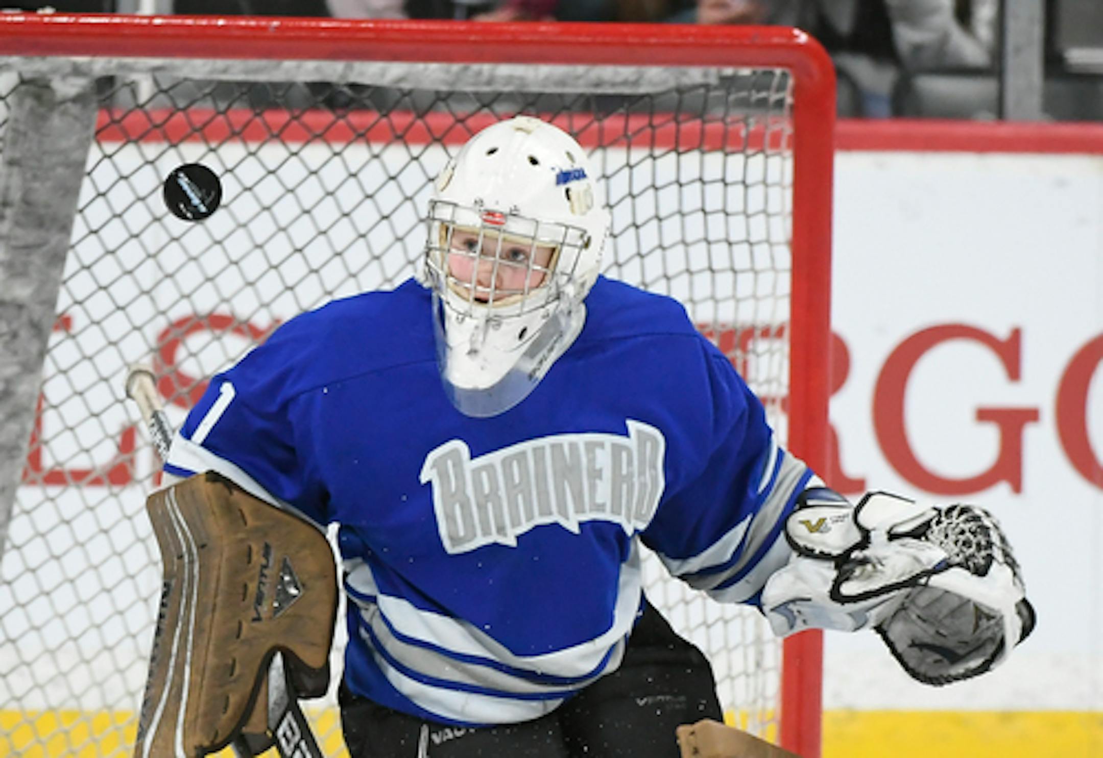 Brainerd / Little Falls goaltender Olivia King (1) made a save in the second period.   ]   Aaron Lavinsky ¥ aaron.lavinsky@startribune.com