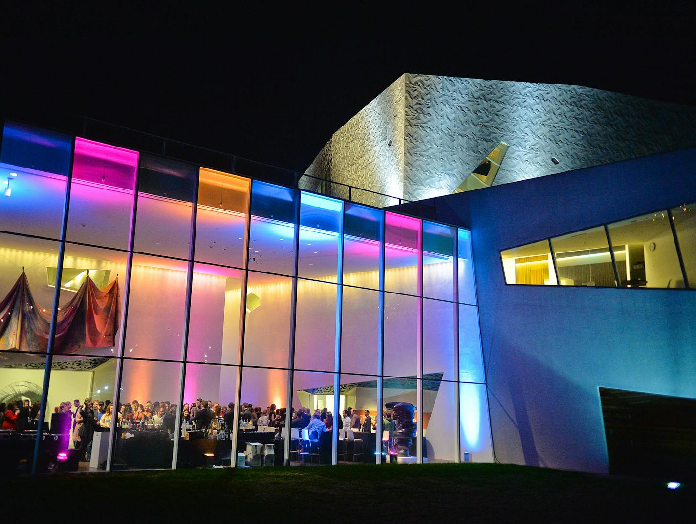 The Walker Art Center welcomed over 1,500 guests to the International Pop After Hours launch party. ] (SPECIAL TO THE STAR TRIBUNE/BRE McGEE) **Walker Art Center