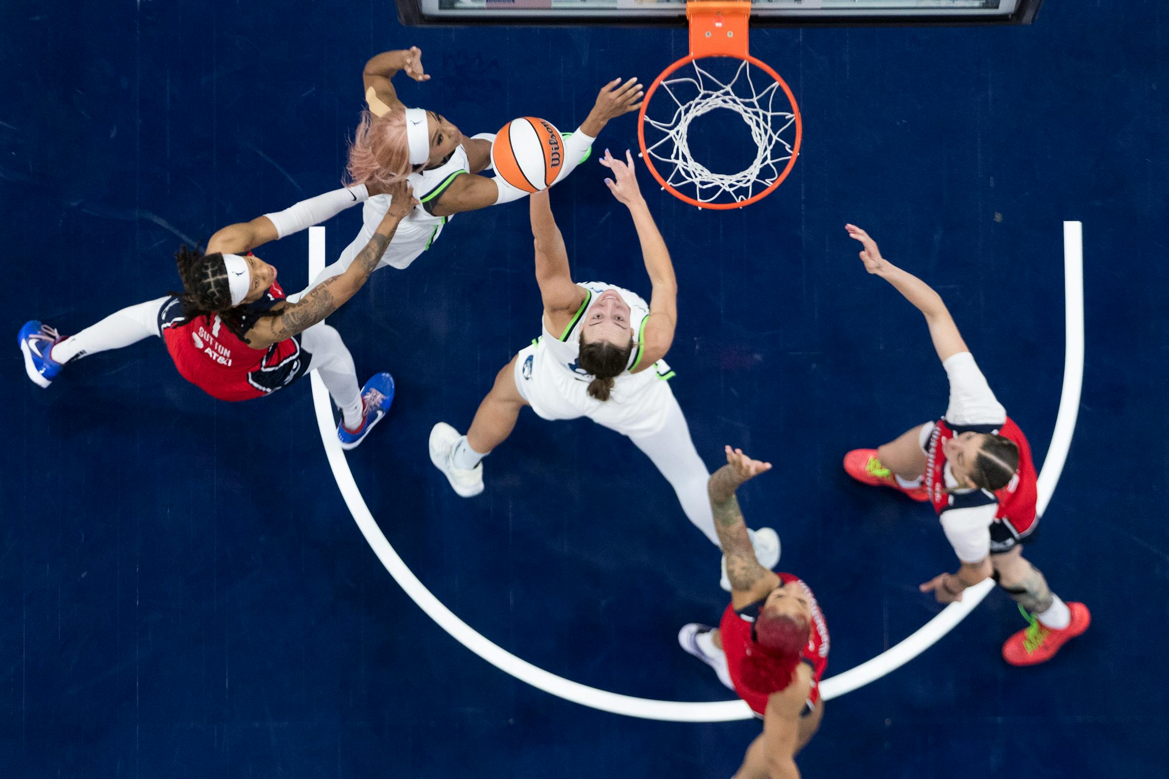 Lynx defeat Washington Mystics 80-76 at home.