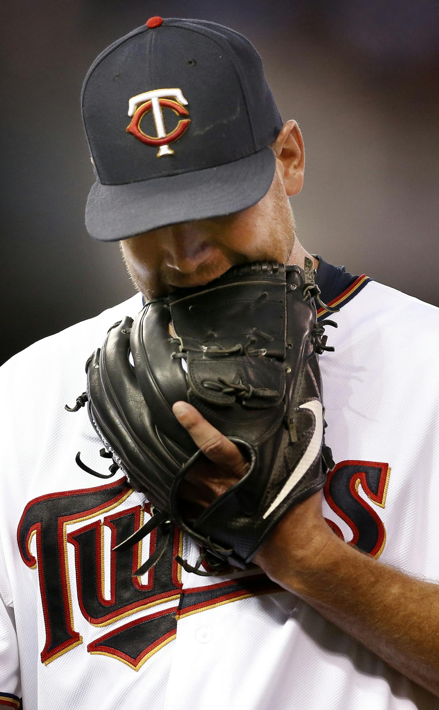 Minnesota Twins starting pitcher Mike Pelfrey (37) walked to the dugout after being pulled out of the game in the seventh inning. ] CARLOS GONZALEZ cgonzalez@startribune.com - June 23, 2015, Minneapolis, MN, Target Field, MLB, Minnesota Twins vs. Chicago White Sox