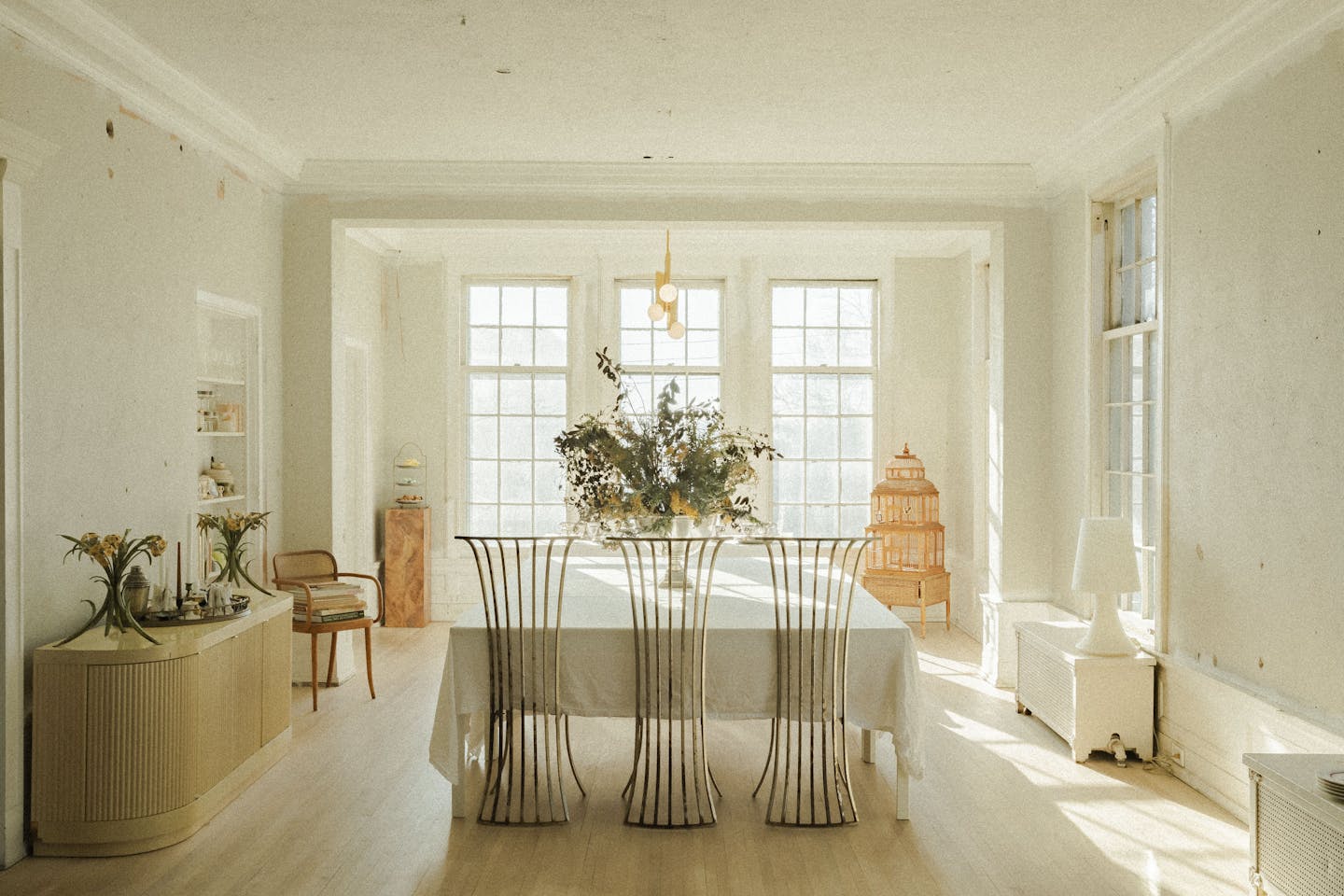 Creative couple restore 1920 Italianate Minneapolis mansion into dreamy live-work space