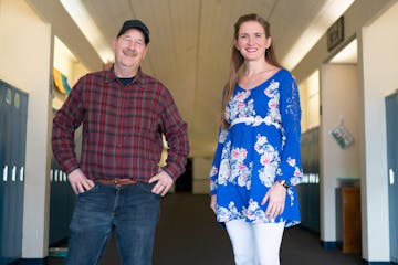 Amid a raging global pandemic, Erin Durga, a third-grade teacher in Kimball, MN, gave up one of her kidneys for the school custodian, Pat Mertens.