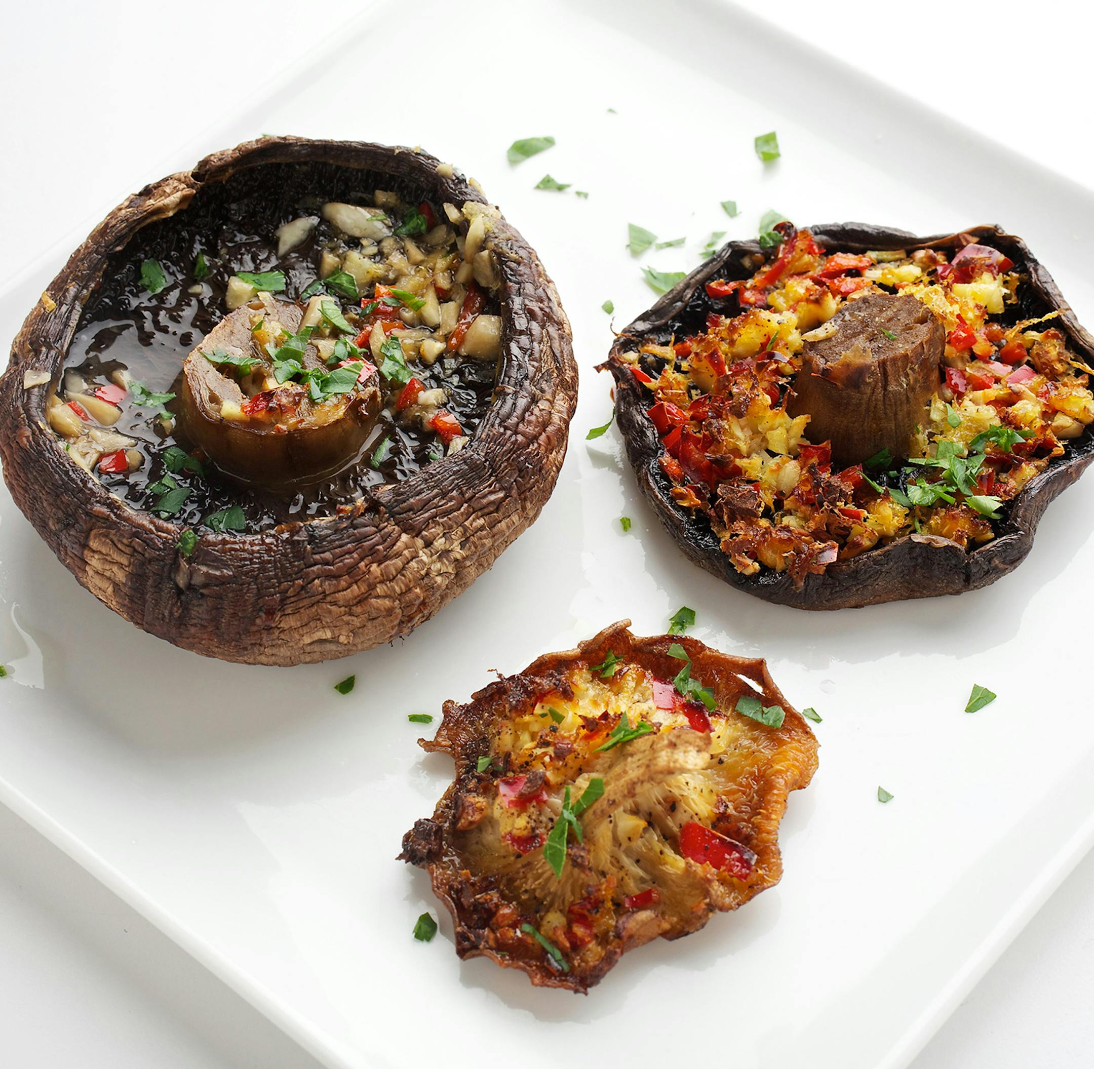 In the newest crop of cookbooks, ìdietî is out; ìrebootî is in. Mushrooms Baked With Garlic, Lemon and Chili Pepper. Illustrates FOOD-HEALTHY (category d), by Bonnie S. Benwick (c) 2015, The Washington Post. Moved Wednesday, Jan. 14, 2015. (MUST CREDIT: Photo for The Washington Post by Deb Lindsey)