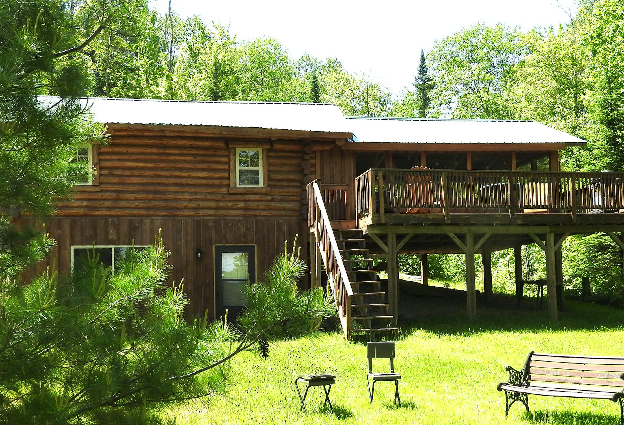 Rich and Tami Aune's place, Outdoors Weekend.