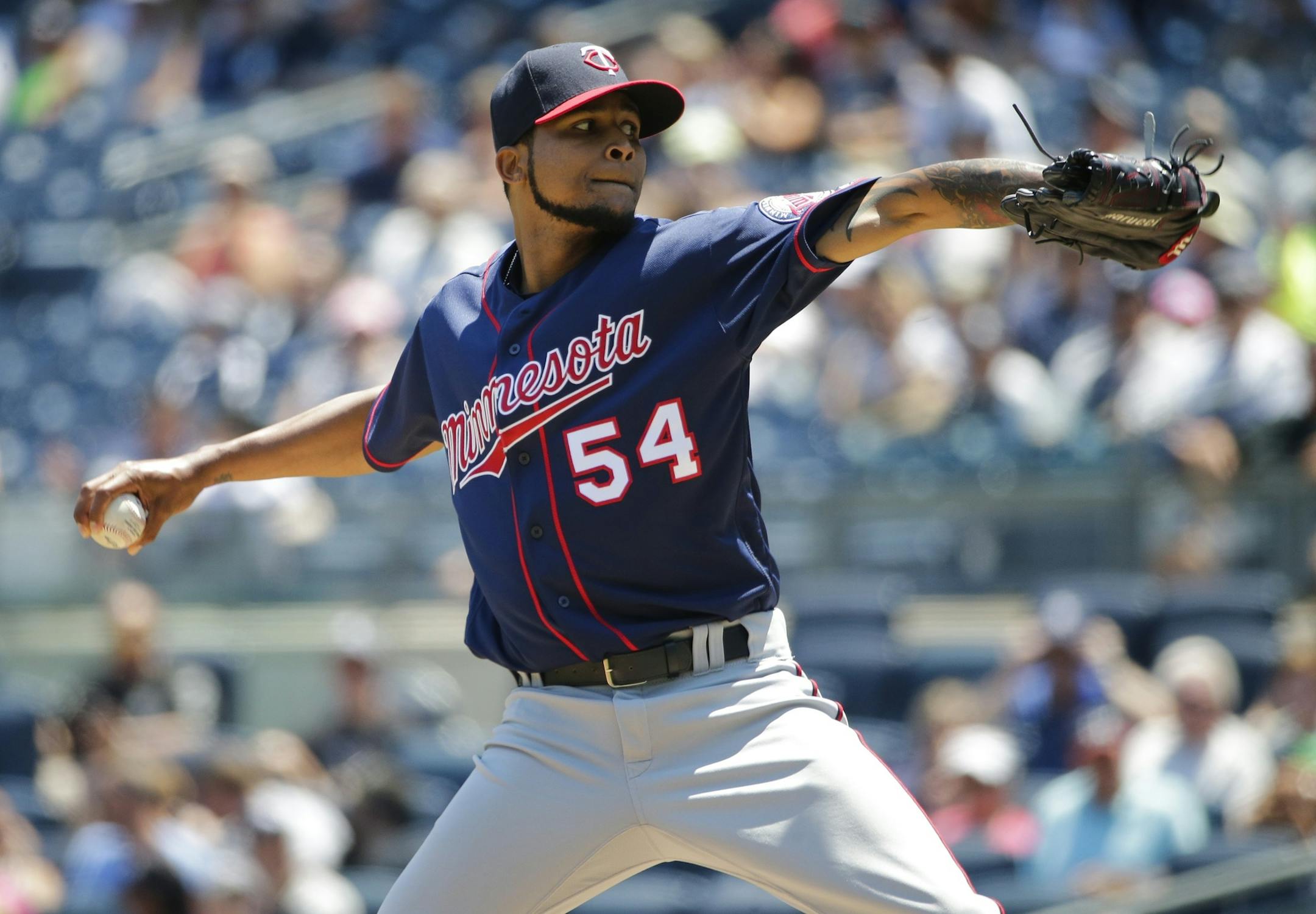 Minnesota Twins' Ervin Santana delivers a pitch during the first inning of a baseball game against the New York Yankees, Saturday, June 25, 2016, in New York. (AP Photo/Frank Franklin II)