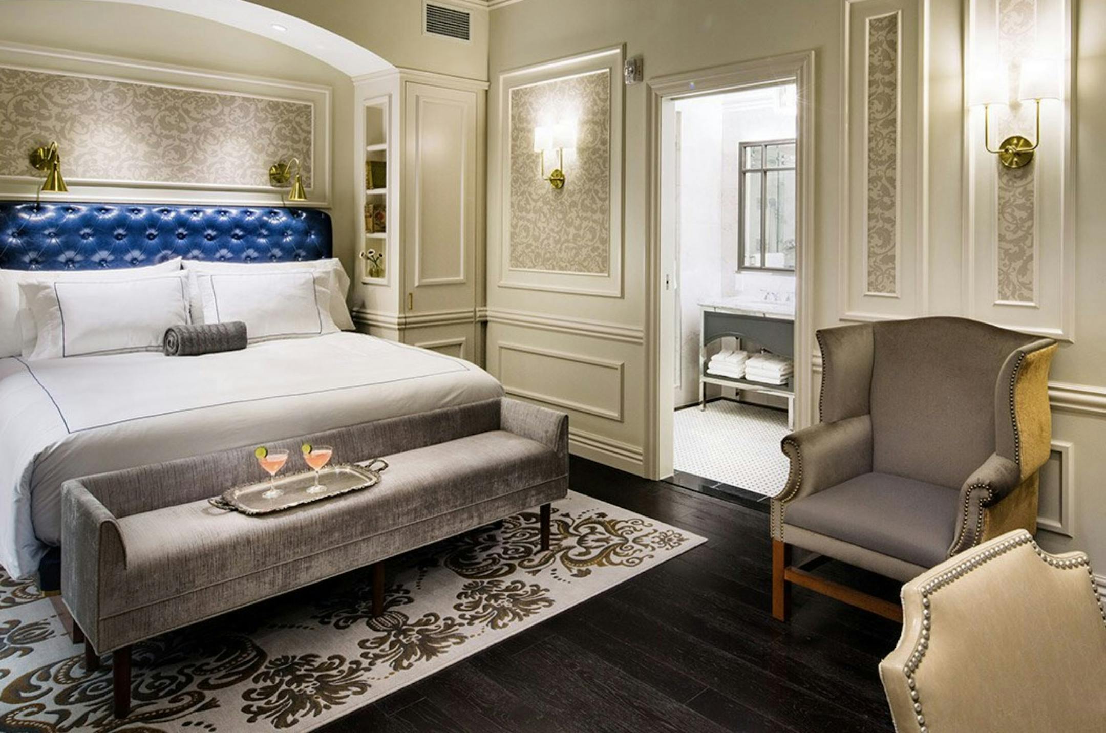 A remastered room at the Adelphi Hotel in the horse-racing town of Saratoga Springs, New York. MUST CREDIT: The Adelphi Hotel ORG XMIT: 547173347