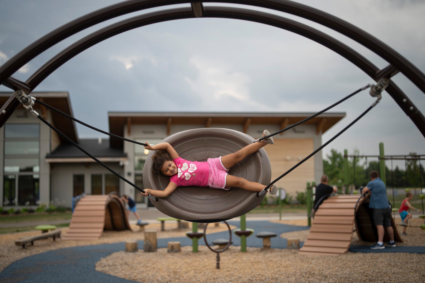 Mya Ferrell, 5, enjoys a unique swing on her last day of summer before she started kindergarten at Ojibwa Park on Tuesday, Sept. 5, 2023 in Woodbury, Minn. ] RENEE JONES SCHNEIDER • renee.jones@startribune.com