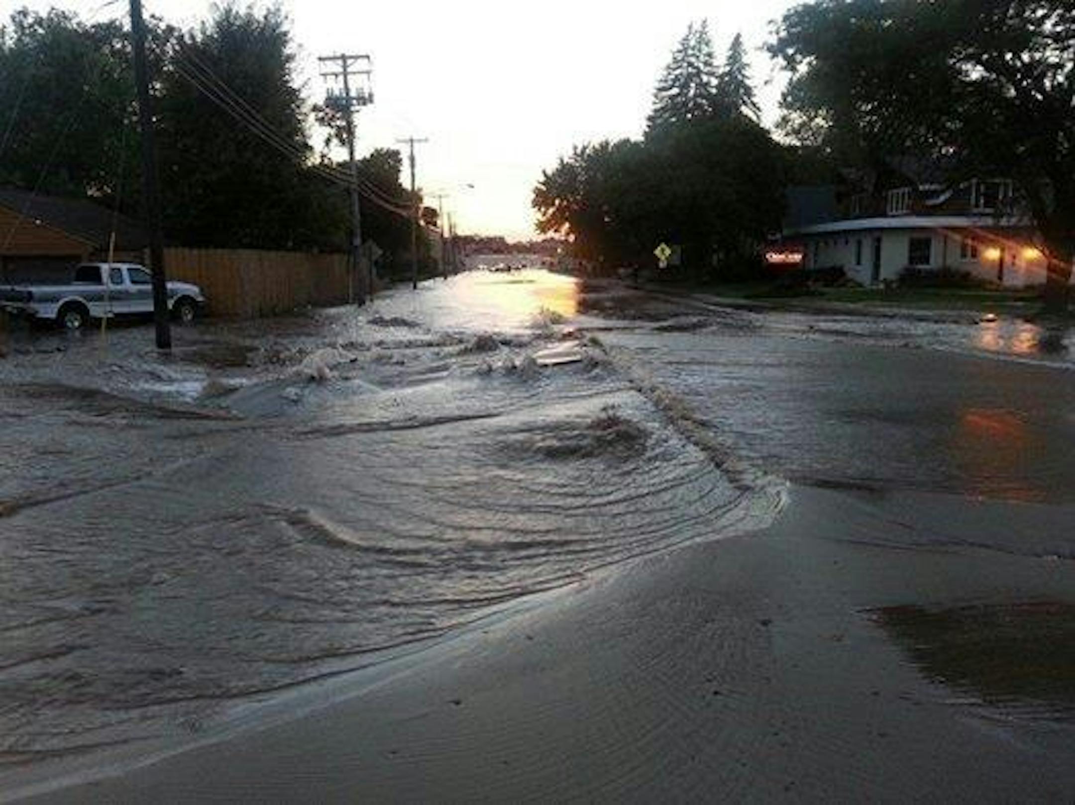 A major water main break in the heart of Robbinsdale on Thursday evening caused officials to reroute traffic away from busy County Road 9, also known as 42nd Avenue.
