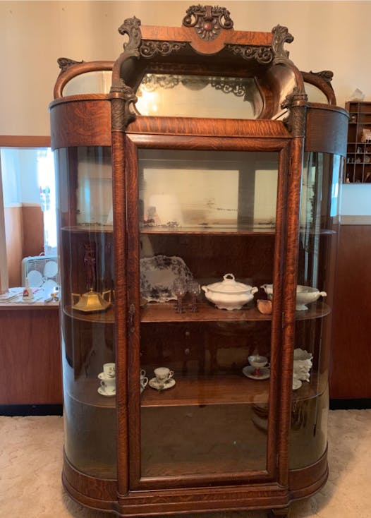 Without a label, this cabinet would sell for $1,000 to $1,300.	Photos provided via Tribune News Service