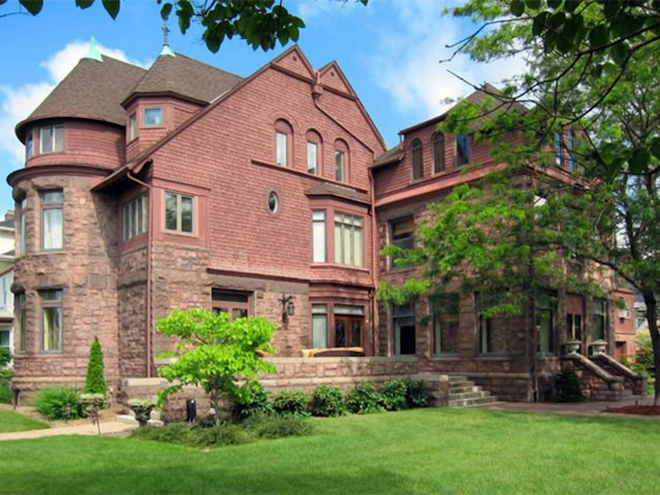 Historic Frank Kellogg house on Fairmount Avenue