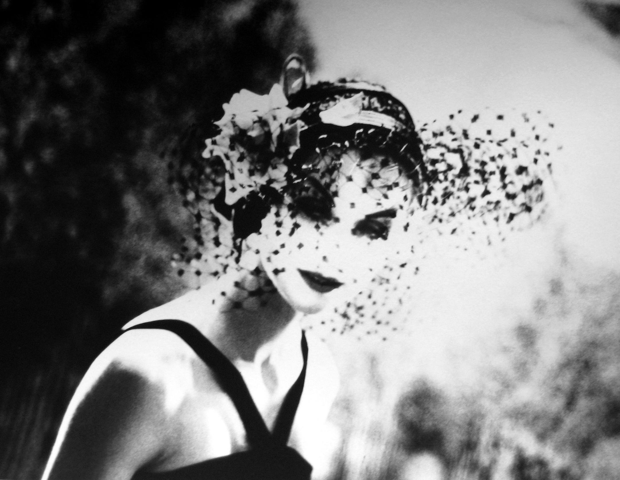 &#x201a;&#xc4;&#xfa;Anne Saint-Marie, New York (Chanel Advertising Campaign), 1958 by Lillian Bassman.