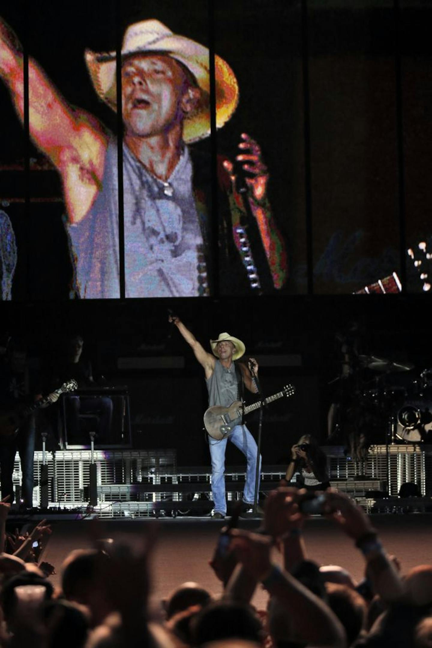 Kenny chesney deals cowboy boots