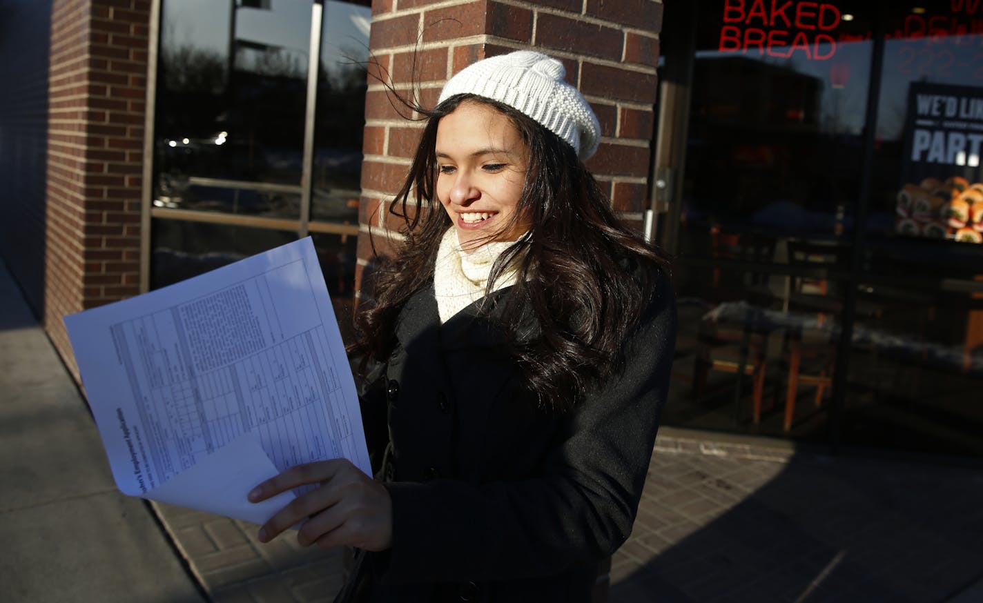 On Grand Ave. In St. Paul, Thalia Estrada looked for businesses that were hiring including Jimmy John's which was hiring. Thalia, a teenager and an undocumented immigrant, recently got approved for a work permit .]rtsong-taatarii@startribune.com