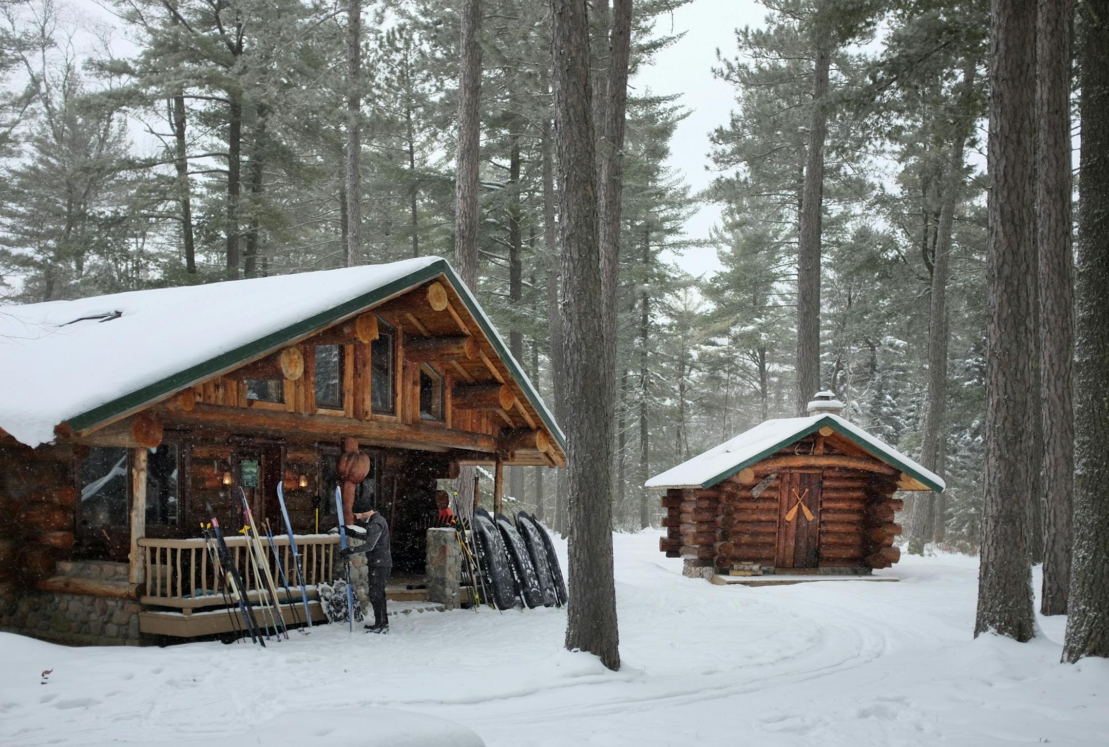 The new addition to the National Forest Lodge property is the Superior Log Hideaway, located a quick ski across Lake Gegoka, the Hideaway cabin is a secluded respite under the pines, complete with it's own log sauna.