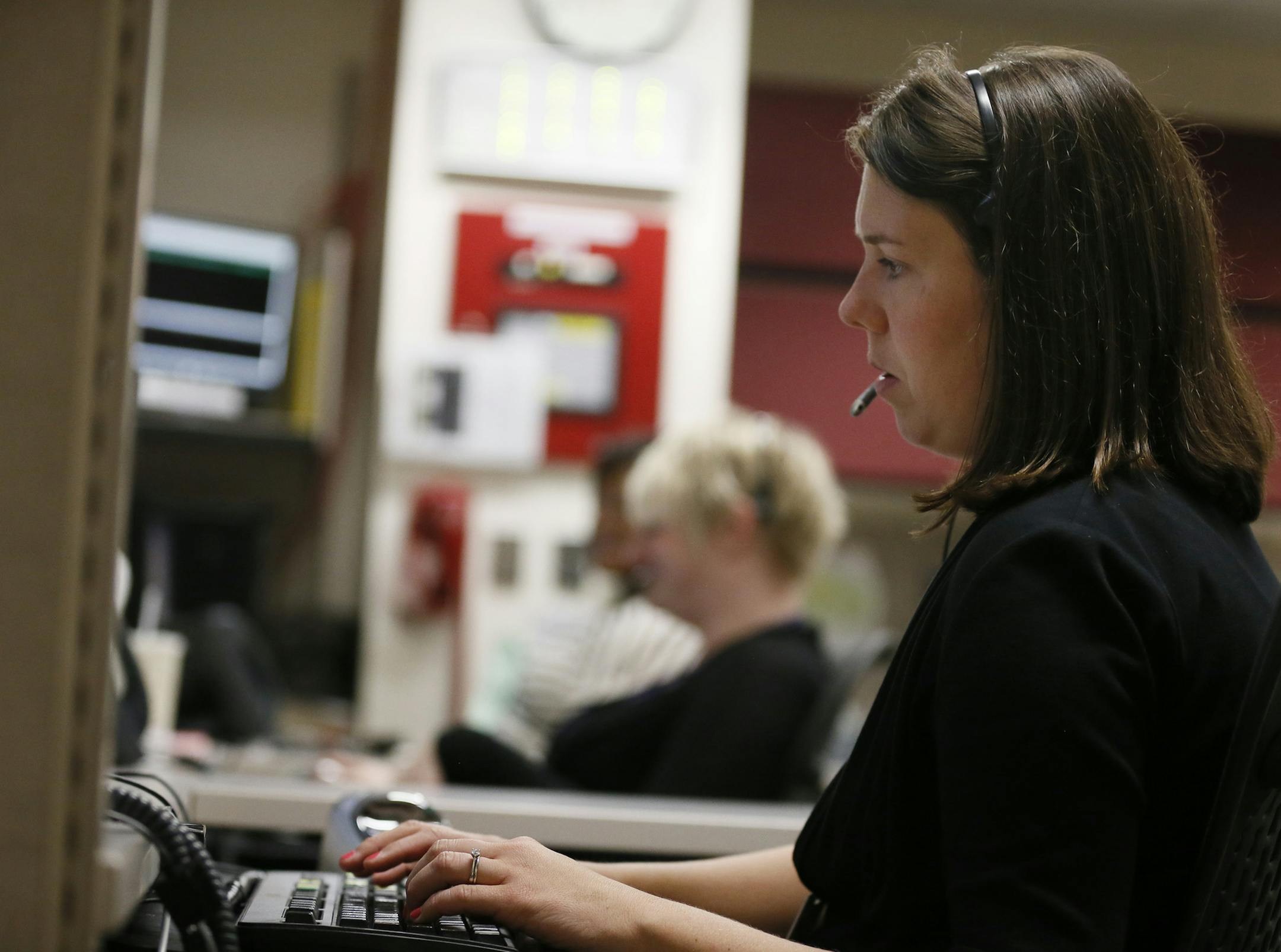 Beth Mena-Carrion, a customer service representative, talked with a client from Fairview Southdale Hospital. Fairview uses communications software designed by Amcom Software, now called Spok.