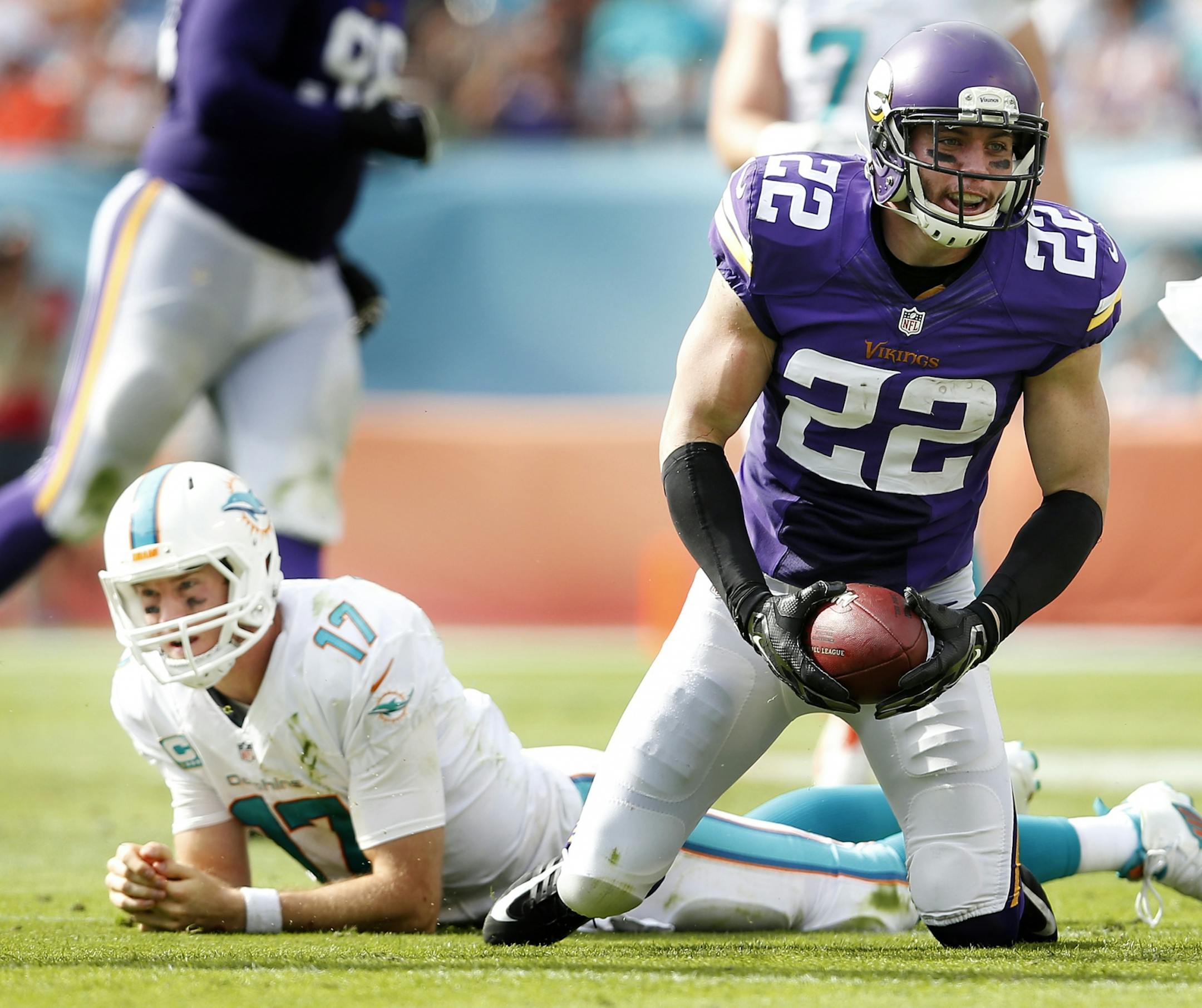 Vikings safety Harrison Smith (22)