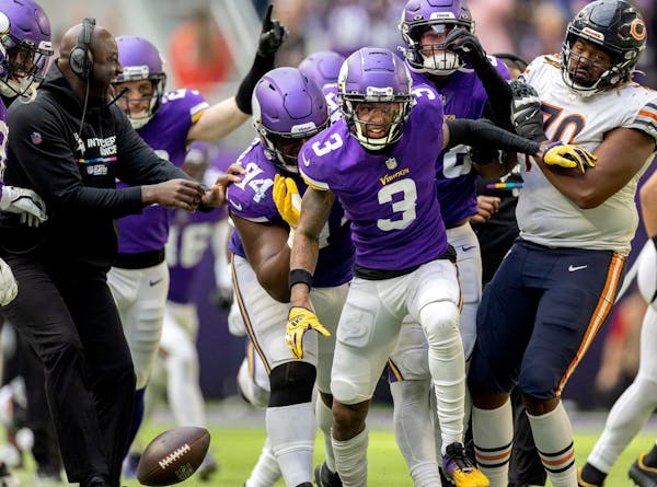 Ten  plays that defined the Vikings' undefeated run through October
