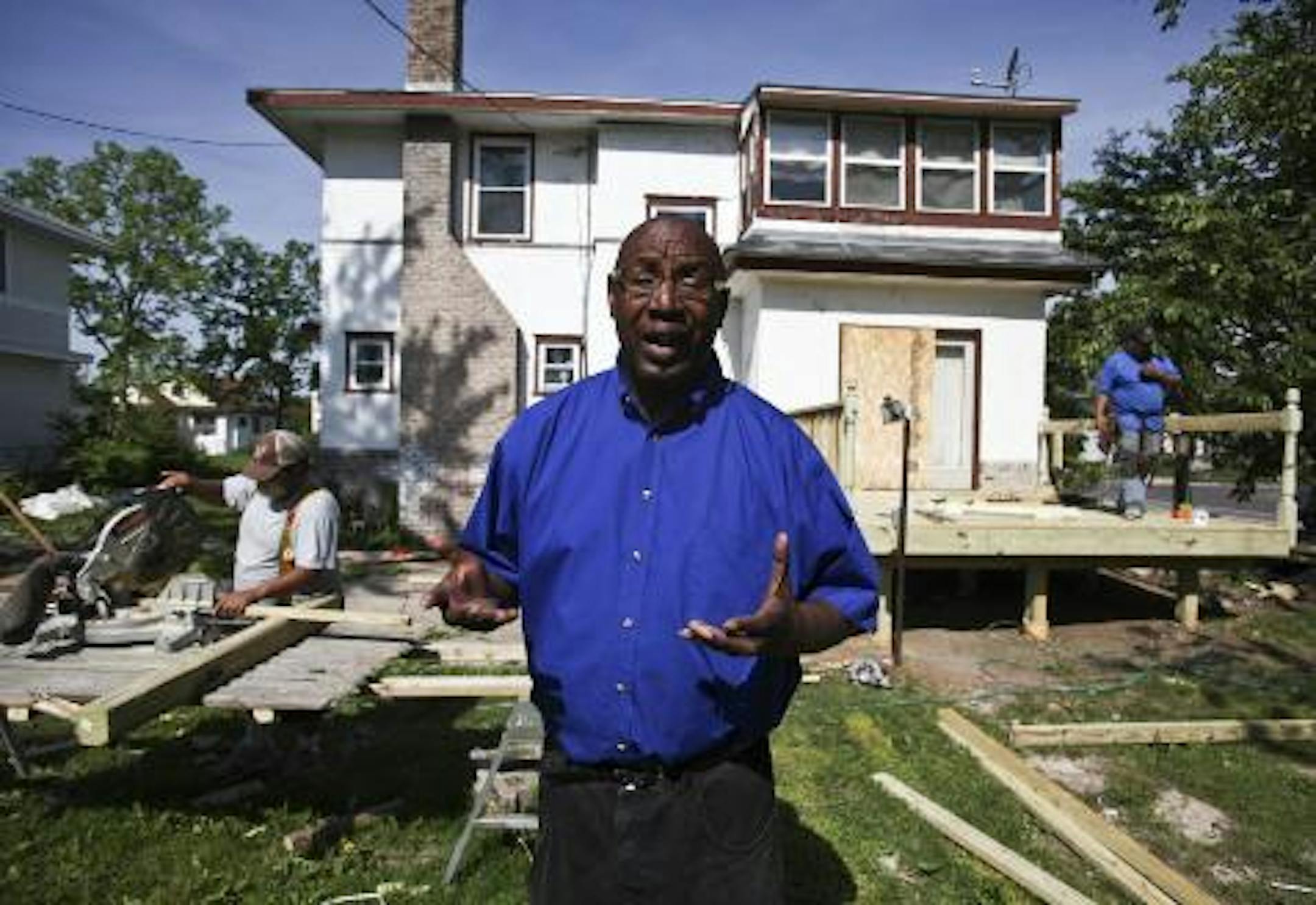 North Side homeowner rebuilds (photo by David Joles)