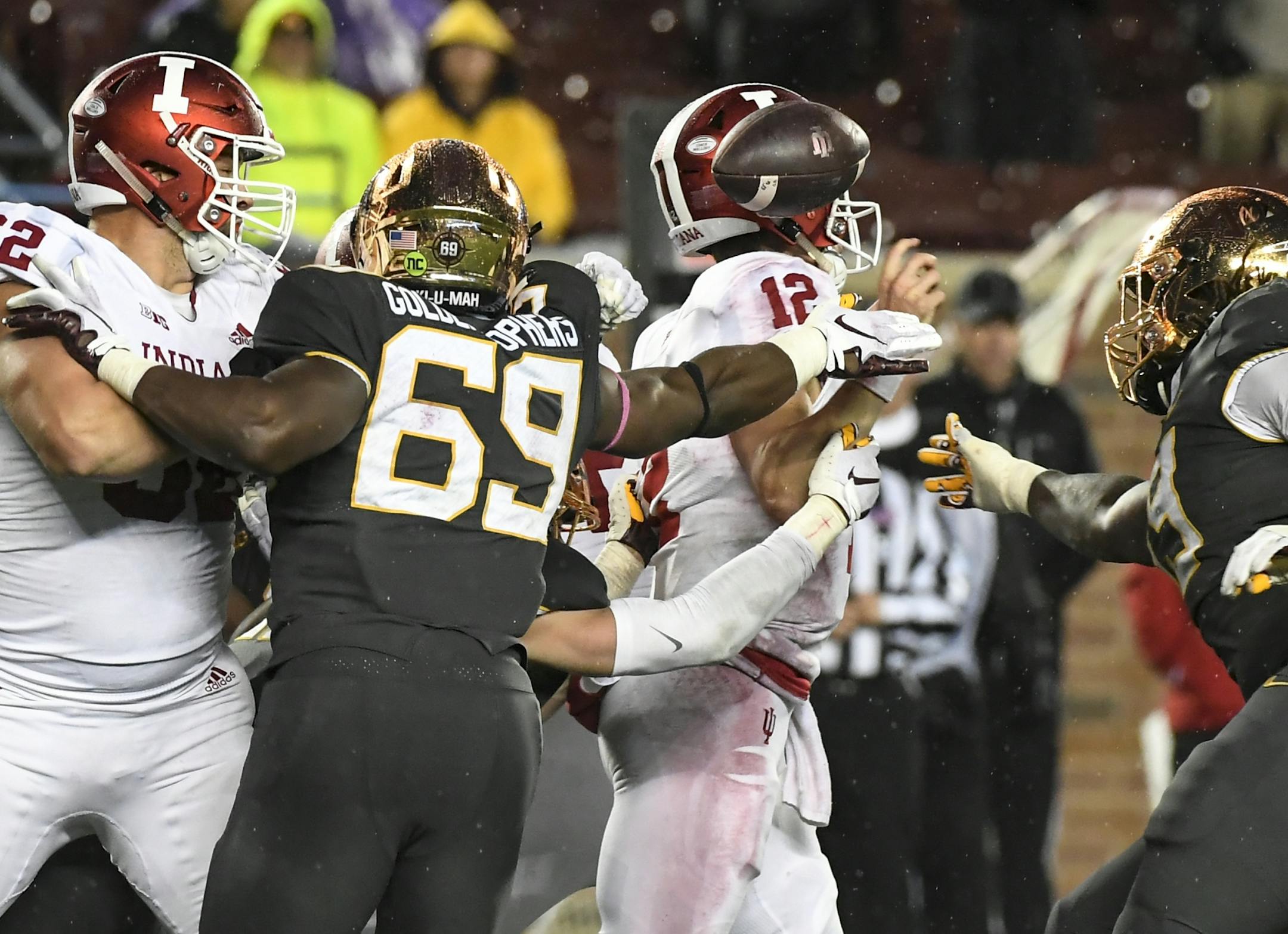 Indiana Hoosiers quarterback Peyton Ramsey (12) fumbled the ball during Indiana's final possession of the game, giving the Gophers a chance to run out the clock in the fourth quarter.