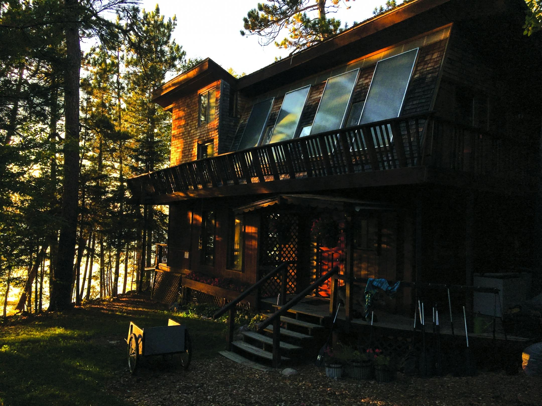 Most visitors stay at the Wintergreen Dogsled Lodge, on White Iron Lake outside of Ely, in the winter, for dogsledding vacations. Photo by Jenna Ross * jenna.ross@startribune.com