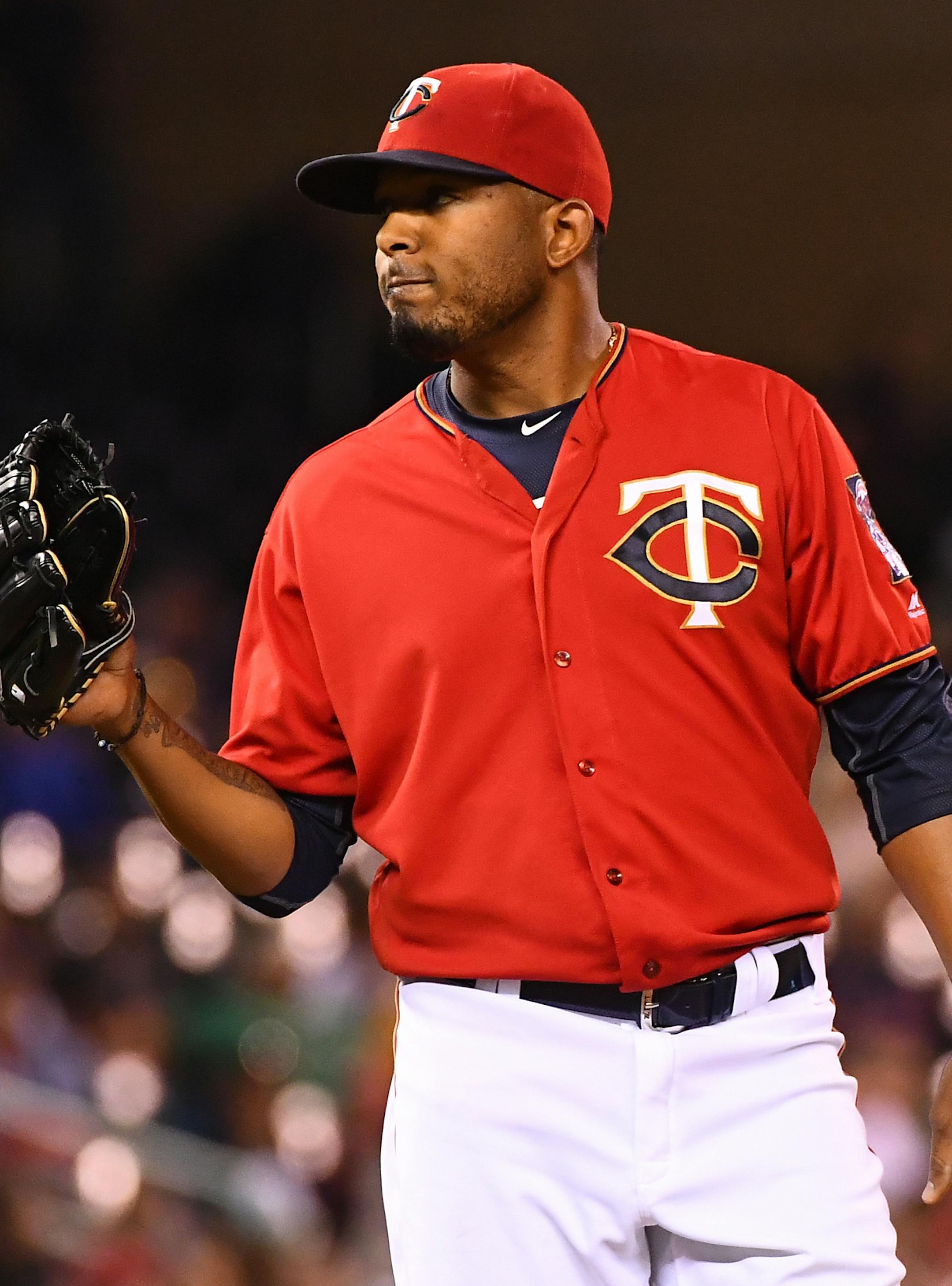 Minnesota Twins relief pitcher Fernando Abad (58) reacted after throwing a home run pitch to Texas Rangers center fielder Ian Desmond (20) in the top of the 10th inning Friday night. ] (AARON LAVINSKY/STAR TRIBUNE) aaron.lavinsky@startribune.com The Minnesota Twins play the Texas Rangers on Friday, July 1, 2016 at Target Field in Minneapolis, Minn.