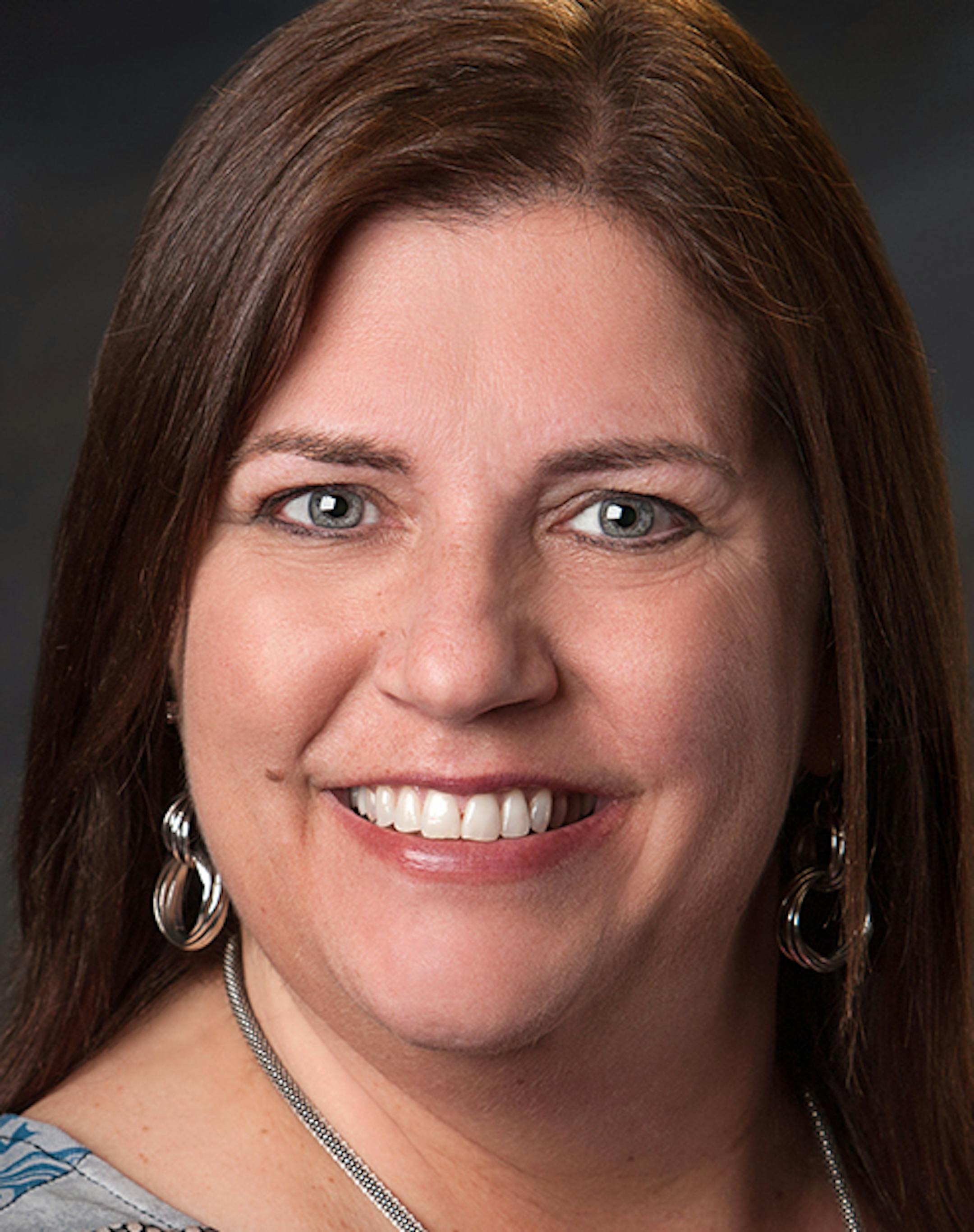 © Lynnette's Portrait Design 2017