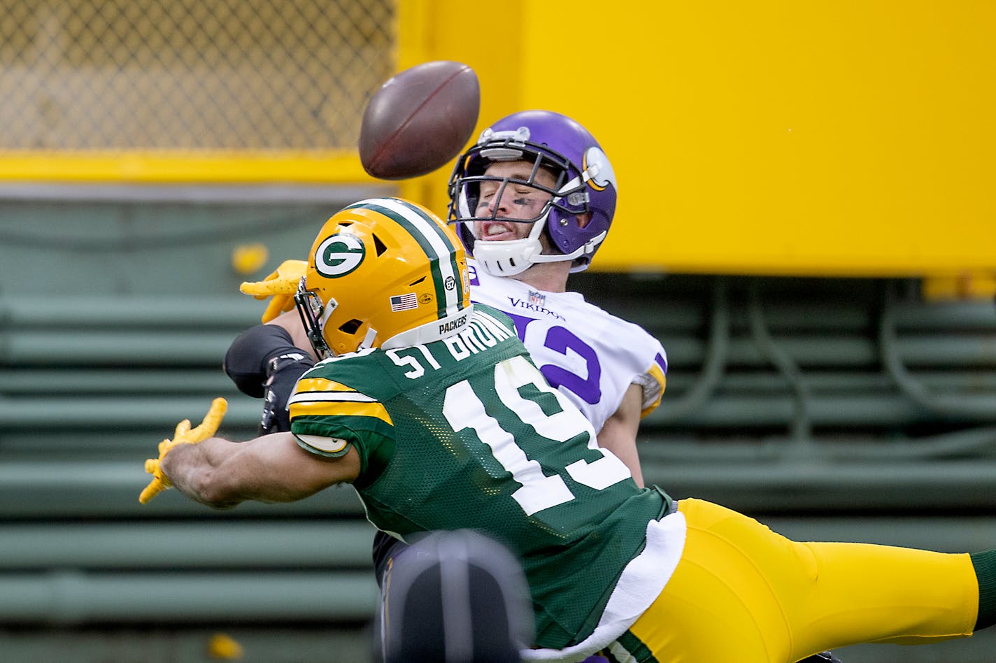 Minnesota Vikings strong safety Harrison Smith defended a pass intended for Green Bay Packers wide receiver Equanimeous St. Brown in 2020.