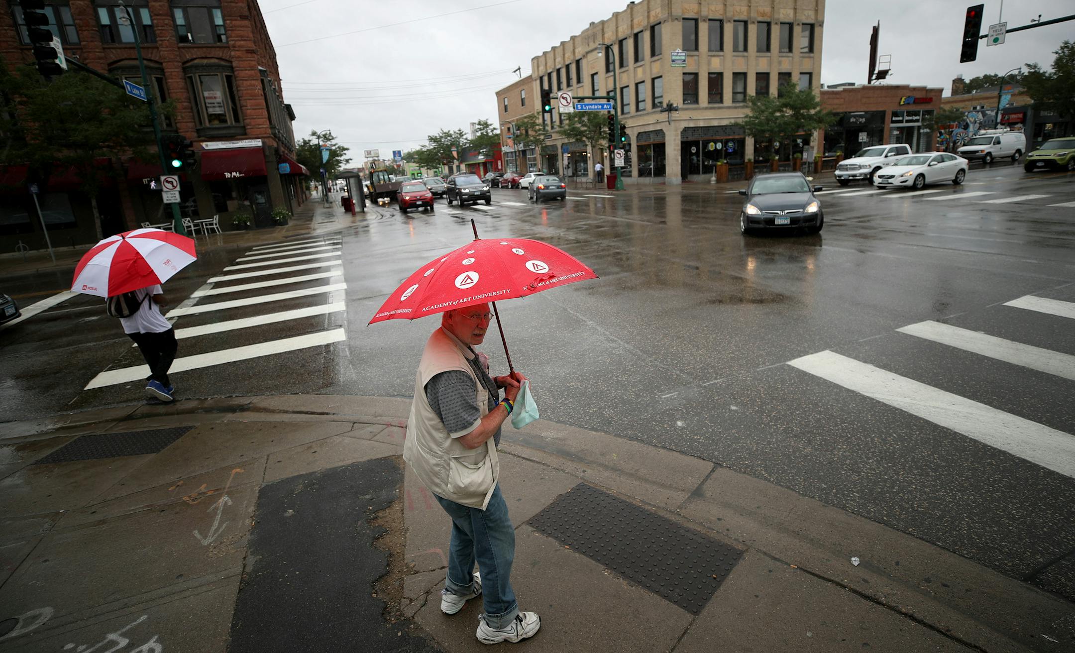 Street scene at the intersection of Lyndale and Lake Street Thursday July 19, 2018 in Minneapolis , MN. ] JERRY HOLT &#x2022; jerry.holt@startribune.com ORG XMIT: MIN1807191303512886
