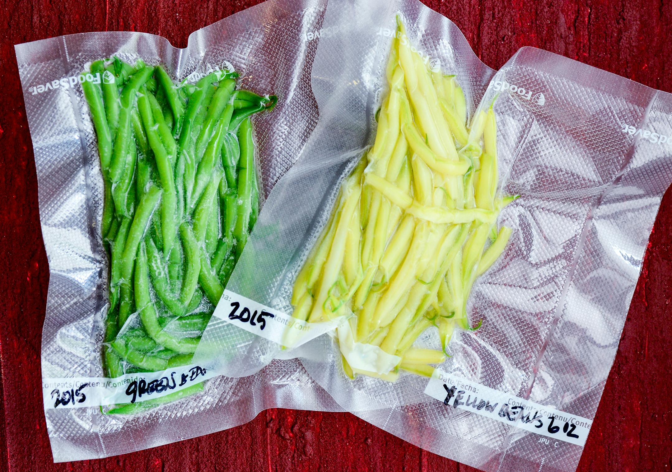 String beans, ready for DIY freezer storage. Illustrates FOOD-FREEZE-TIPS (category d), by Cathy Barrow, special to The Washington Post. Moved Wednesday, Aug. 12, 2015. (MUST CREDIT: Photo for The Washington Post by Dixie D. Vereen)
