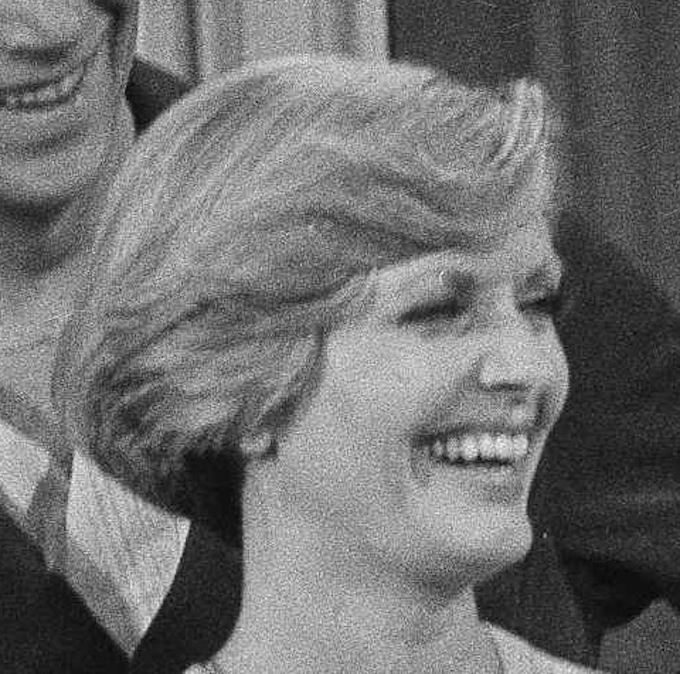 FILE - In this Jan. 20, 1977 file photo, actress Farrah Fawcett-Majors, right, joins her husband Lee Majors in a television appearance together in the sit-com "The Brady Bunch," Jan 20, 1977. At left are actors Geri Reischl, Robert Reed and Florence Henderson. Fawcett died, Thursday, June 25, 2009, at a hospital in Los Angeles. She was 62. (AP Photo/George Brich, file)