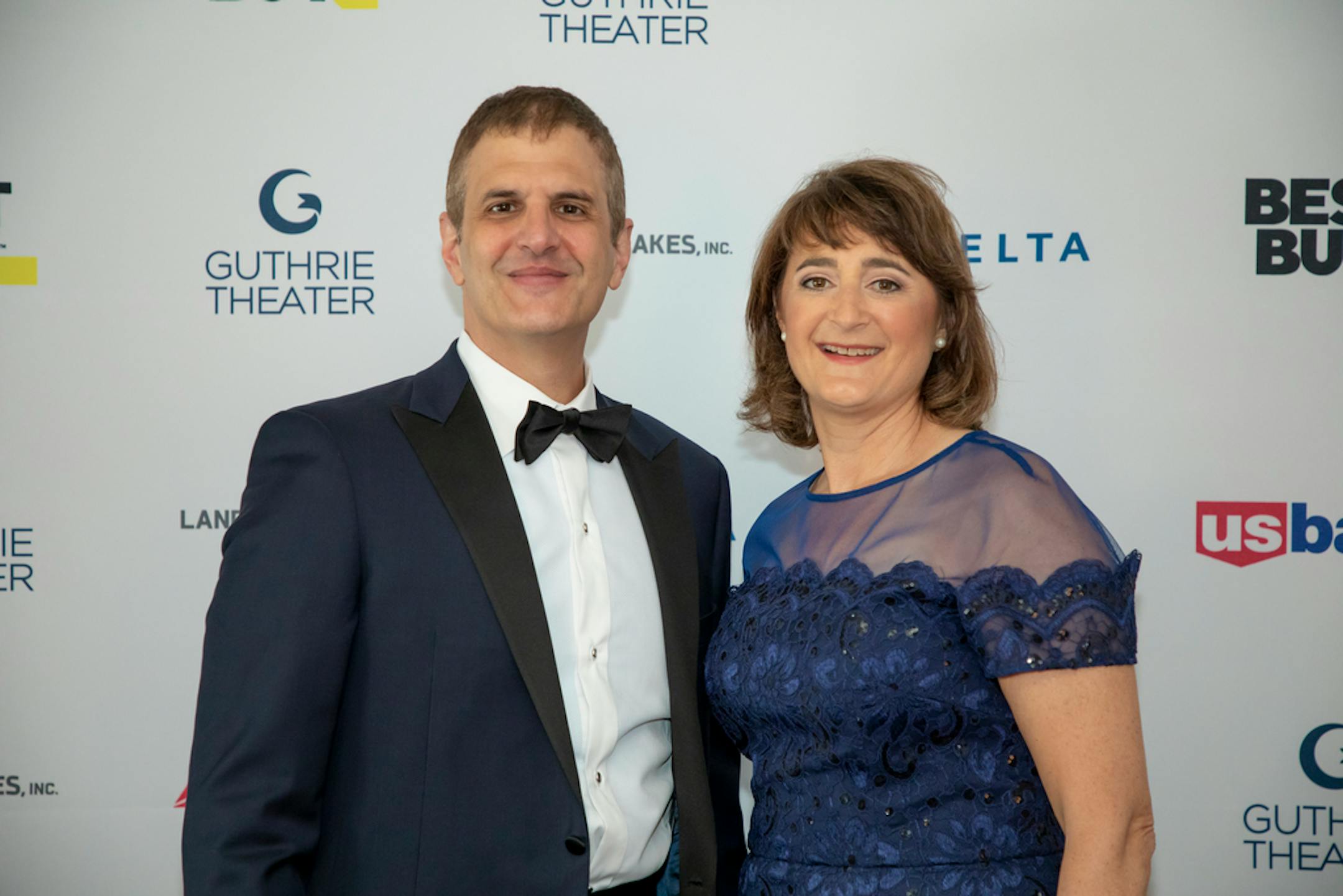 Guthrie artistic director Joseph Haj and Martha Goldberg Aronson at the 2019 Guthrie Gala.