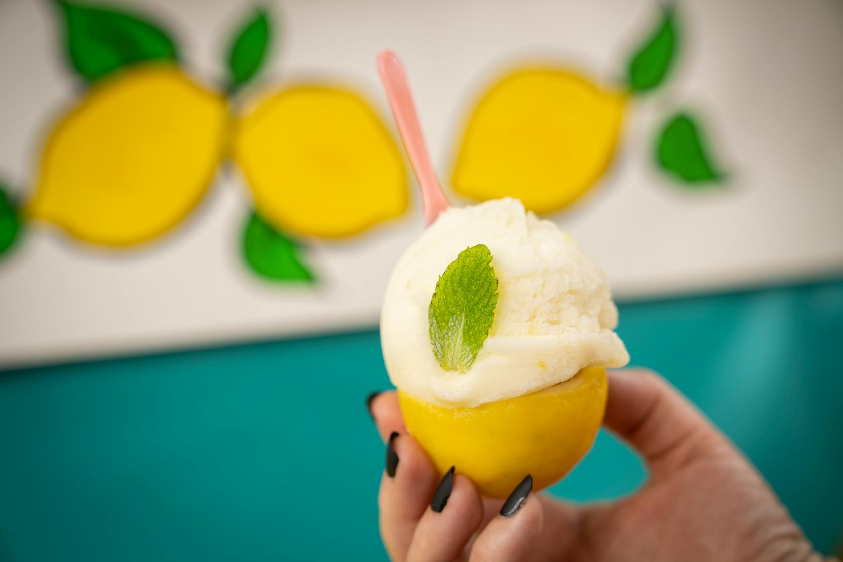 Lemonade Sorbet from Quench’d. The new foods of the 2023 Minnesota State Fair photographed on the first day of the fair in Falcon Heights, Minn. on Tuesday, Aug. 8, 2023. ] LEILA NAVIDI • leila.navidi@startribune.com