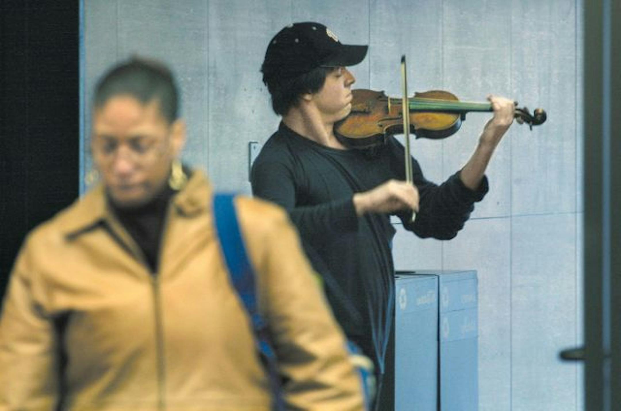 No one knew it one winter morning, but the fiddler standing against a bare wall outside the Metro in an indoor arcade at the top of the escalators was one of the finest classical musicians in the world, Joshua Bell, playing some of the most elegant music ever written on one of the most valuable violins ever made.