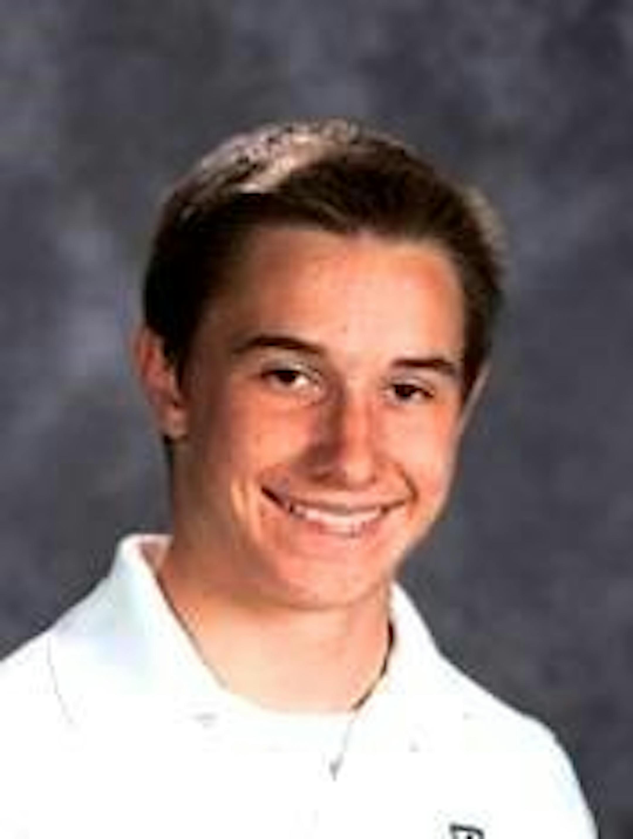 Logan Smith, Cretin-Derham Hall wrestling, 2015-16