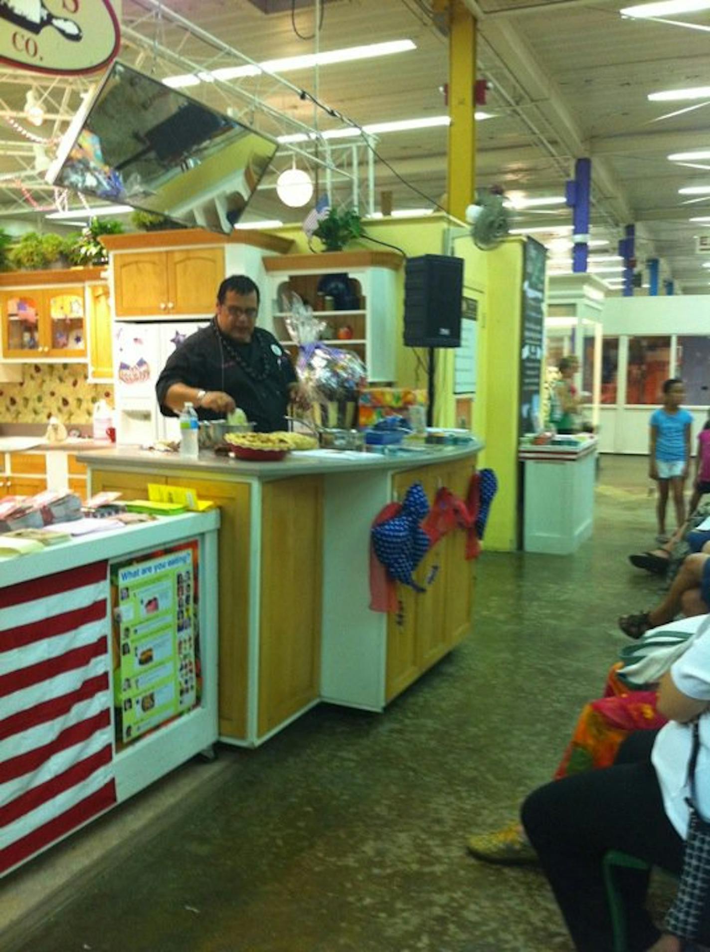 JML demonstrating something amazing at the Minnesota State Fair in 2010