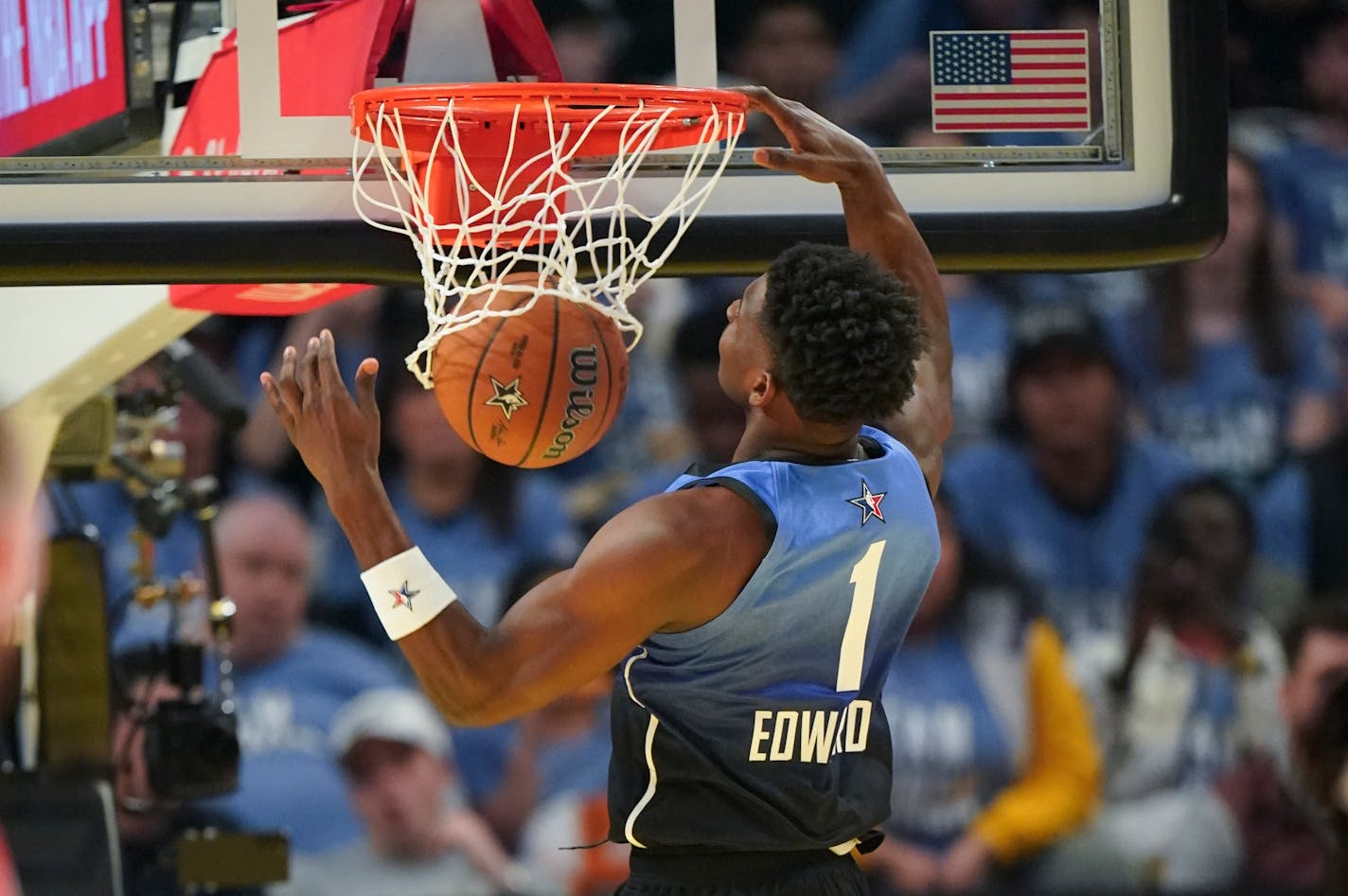 Team LeBron guard Anthony Edwards (1) dunks during the first half of the NBA basketball All-Star game Sunday, Feb. 19, 2023, in Salt Lake City. (AP Photo/Rick Bowmer)