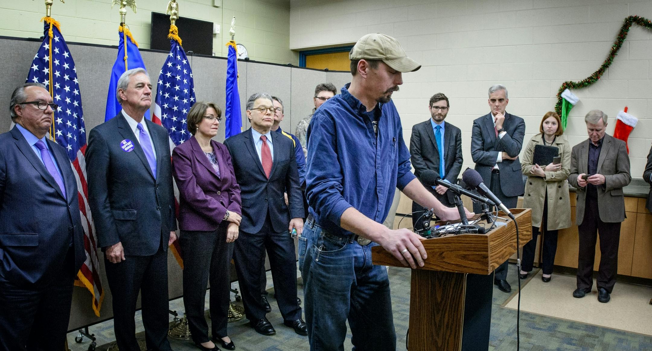 Laid off miner Dan Hill told his story as White House chief of staff Denis McDonough listened.