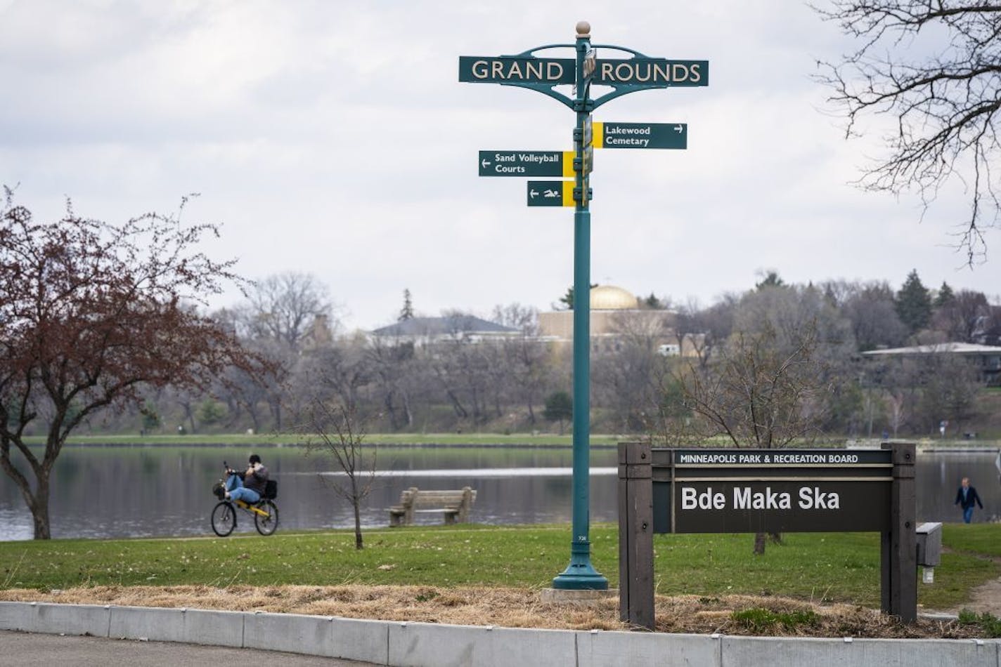 A sign for Bde Maka Ska near the south shore of the lake.