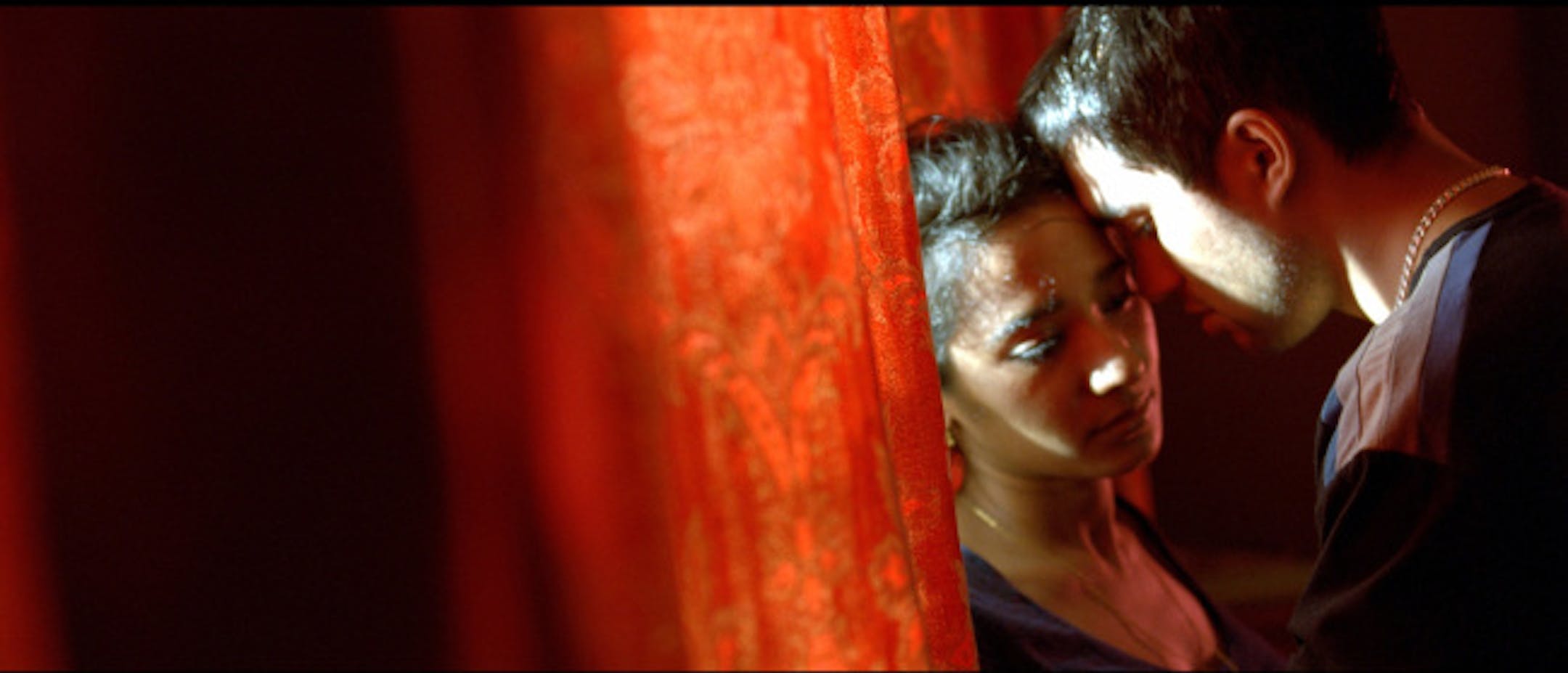 Tannishtha Chatterjee and Christopher Simpson in "Brick Lane"