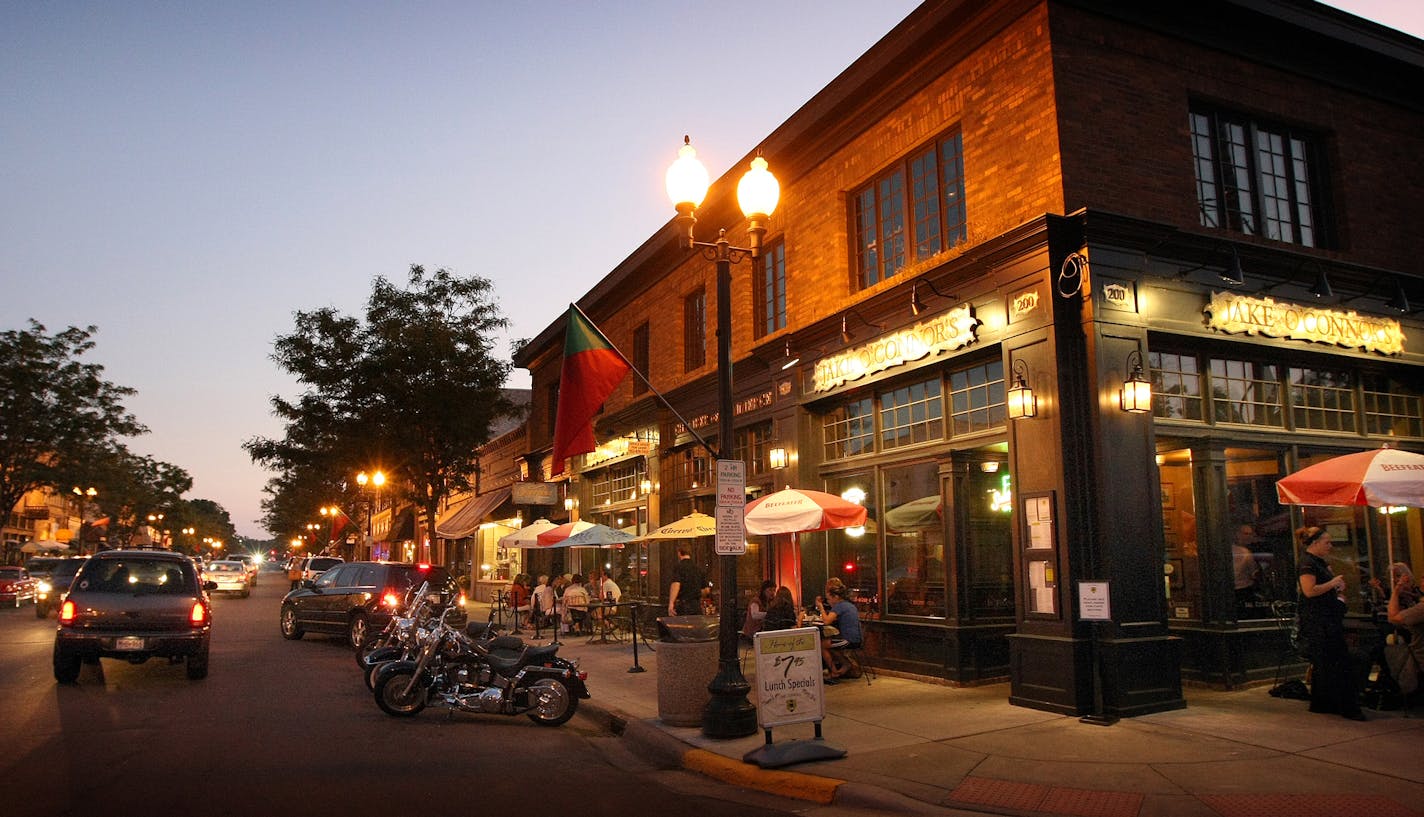 Downtown Excelsior, with its desirable mixture of shops and restaurants, glowed on a late summer&#x2019;s night.