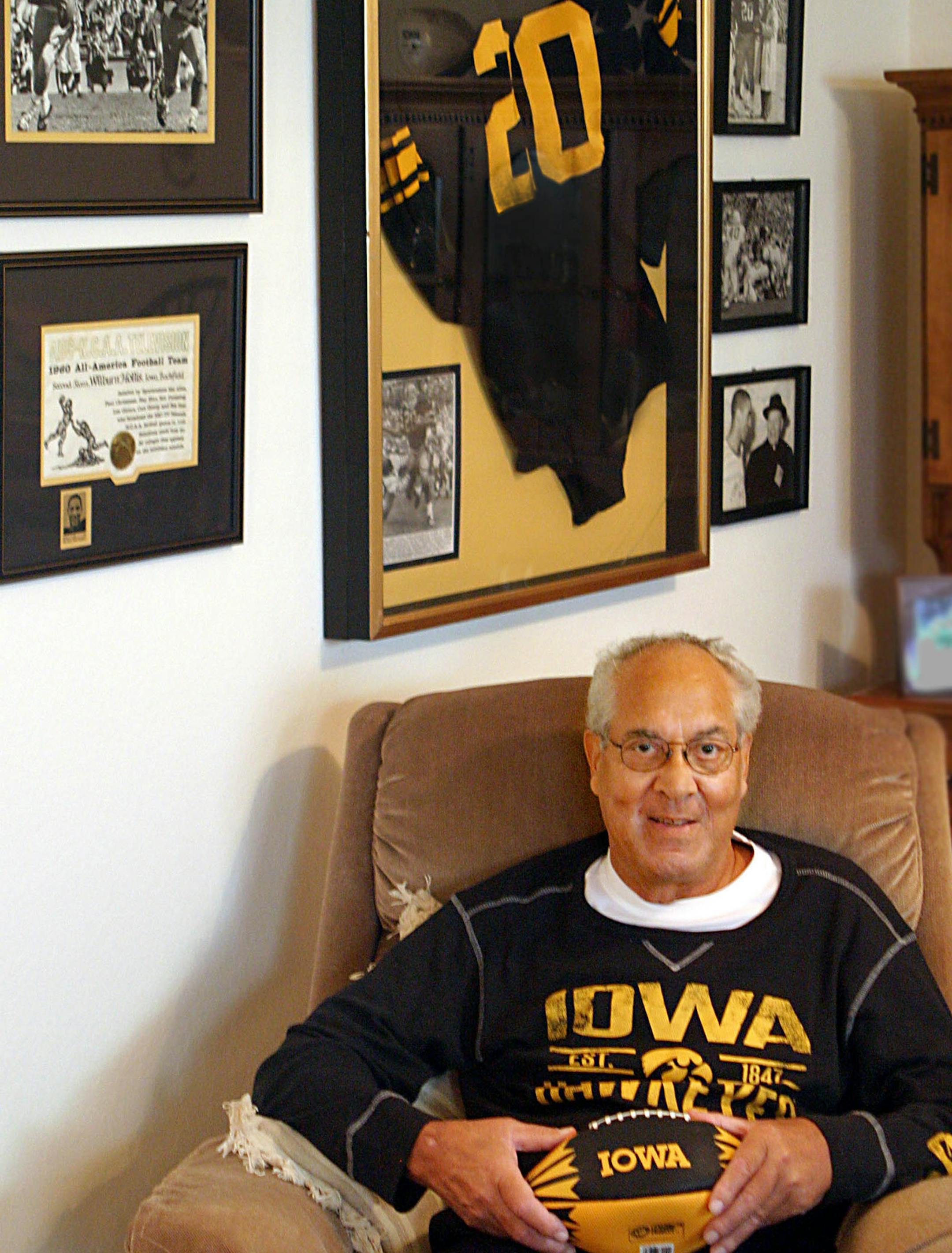 Wilburn Hollis photographed in September 2014 at his home in Marion, Iowa. Hollis was the quarterback for the University of Iowa in 1960. Photo by JERRY ZGODA, jzgoda@startribune.com
