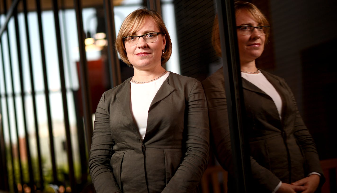 U of M law professor JaneAnne Murray is a national leader on programs that reduce sentences.