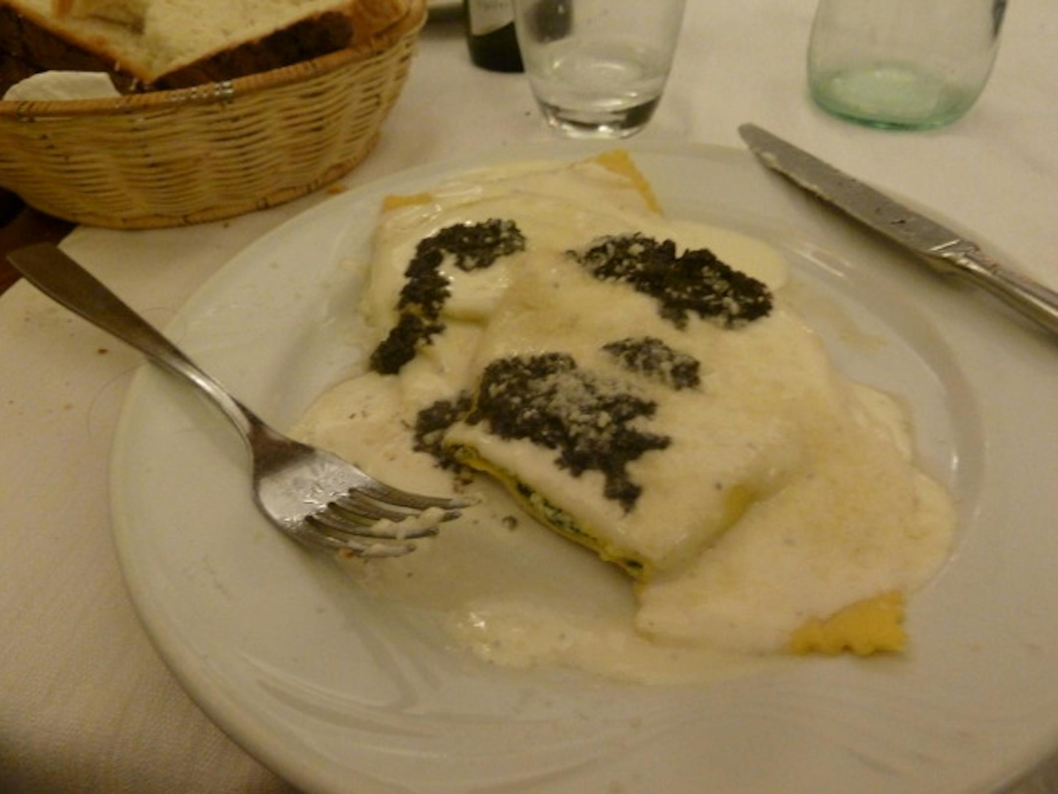 My goodness, so delicious! I would pay a looootttt of money to have this in my life right now.