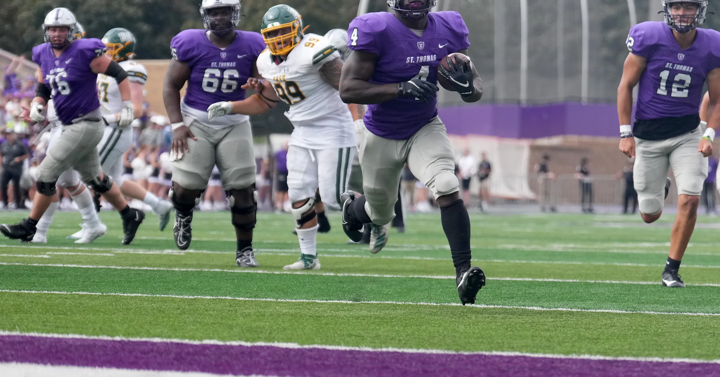Faith Rabe St. Thomas football gains strength by tapping the family that produced ...