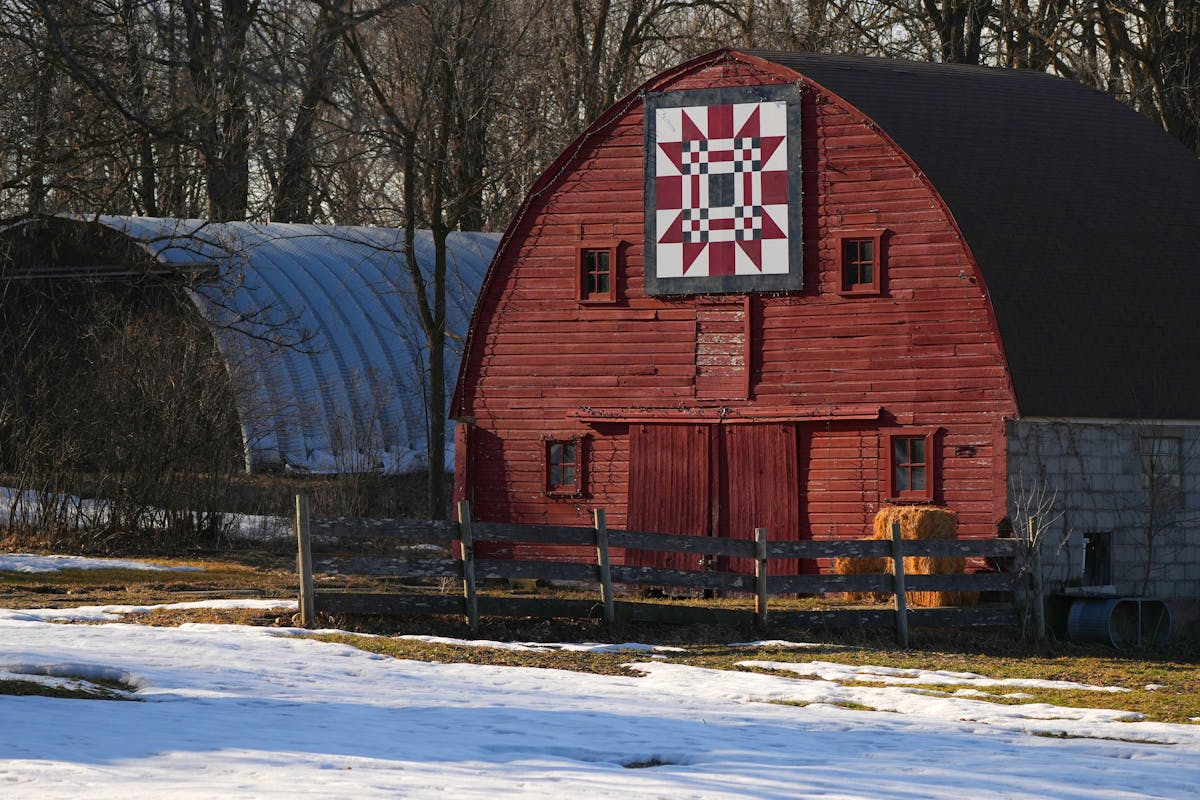 The American Star barn quilt at 21736 State Hwy. 210 in Staples, Minn.