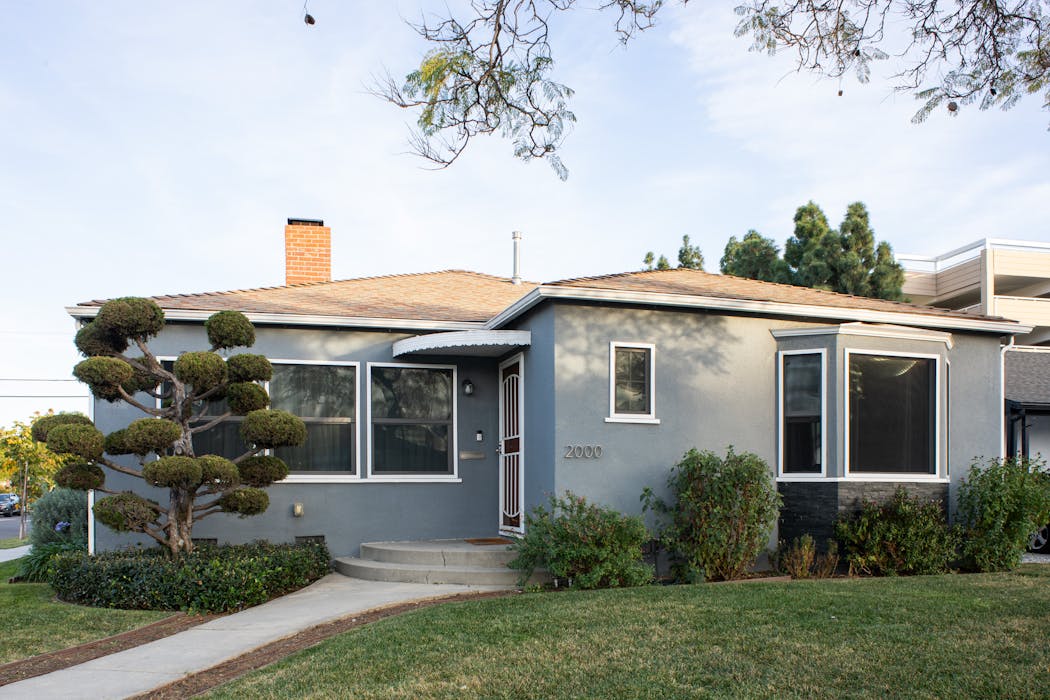 Nina Weinman’s traditional 1940s white stucco ranch home in central Los Angeles.